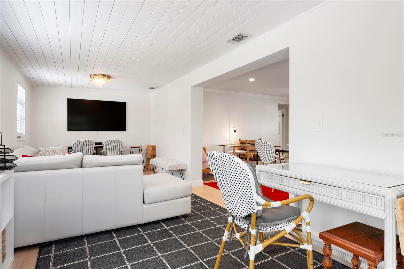 Image 13 of 28 For 805 Tennessee Lane