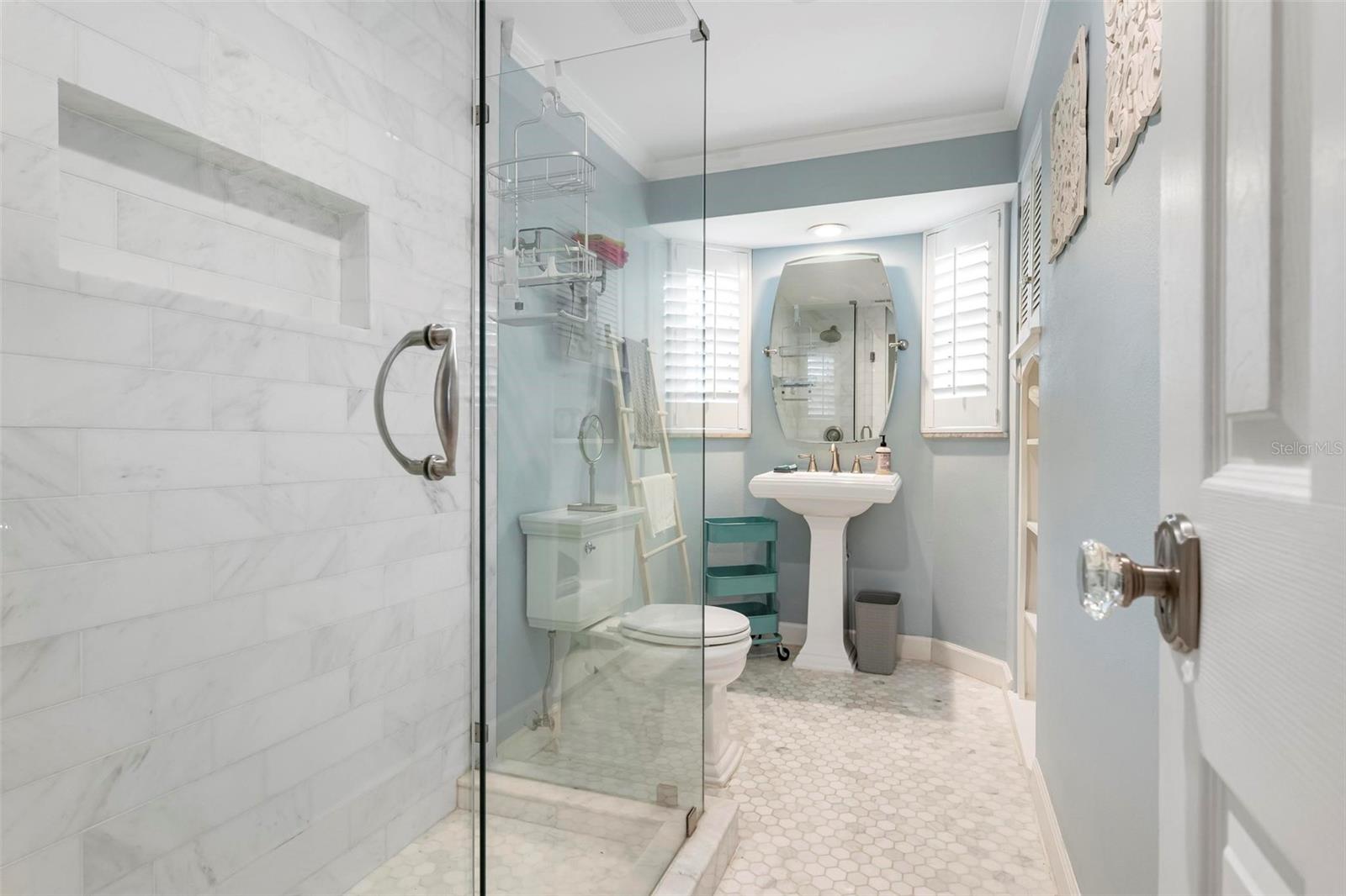 Image 18 of 28 For 805 Tennessee Lane