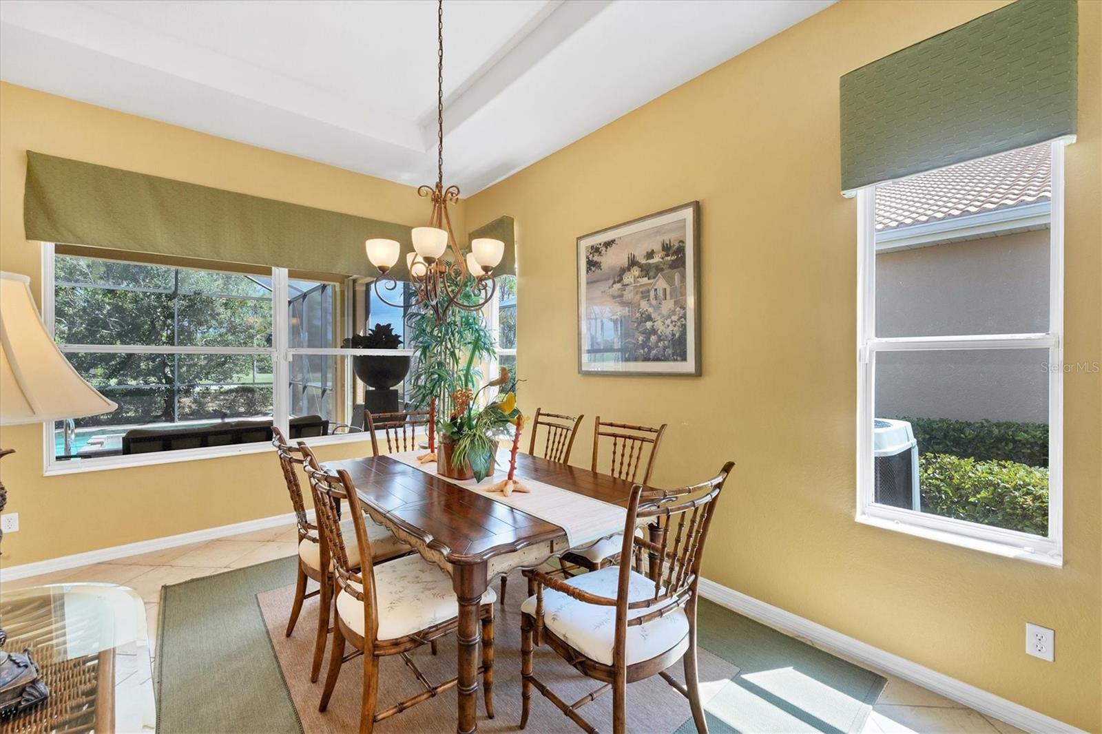 Image 16 of 71 For 142 Savona Way