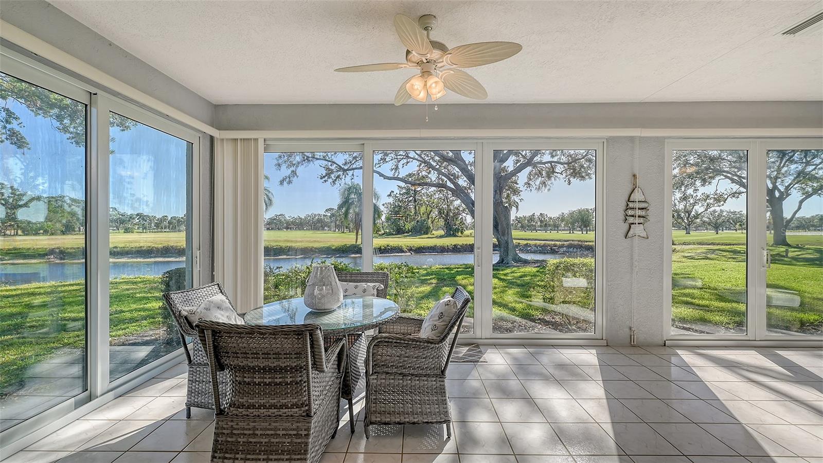 Image 17 of 94 For 7320 Golf Pointe Circle