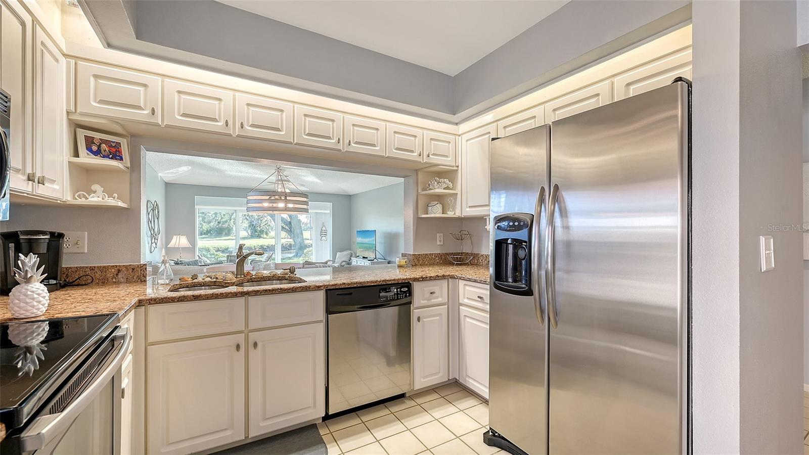 Image 28 of 94 For 7320 Golf Pointe Circle