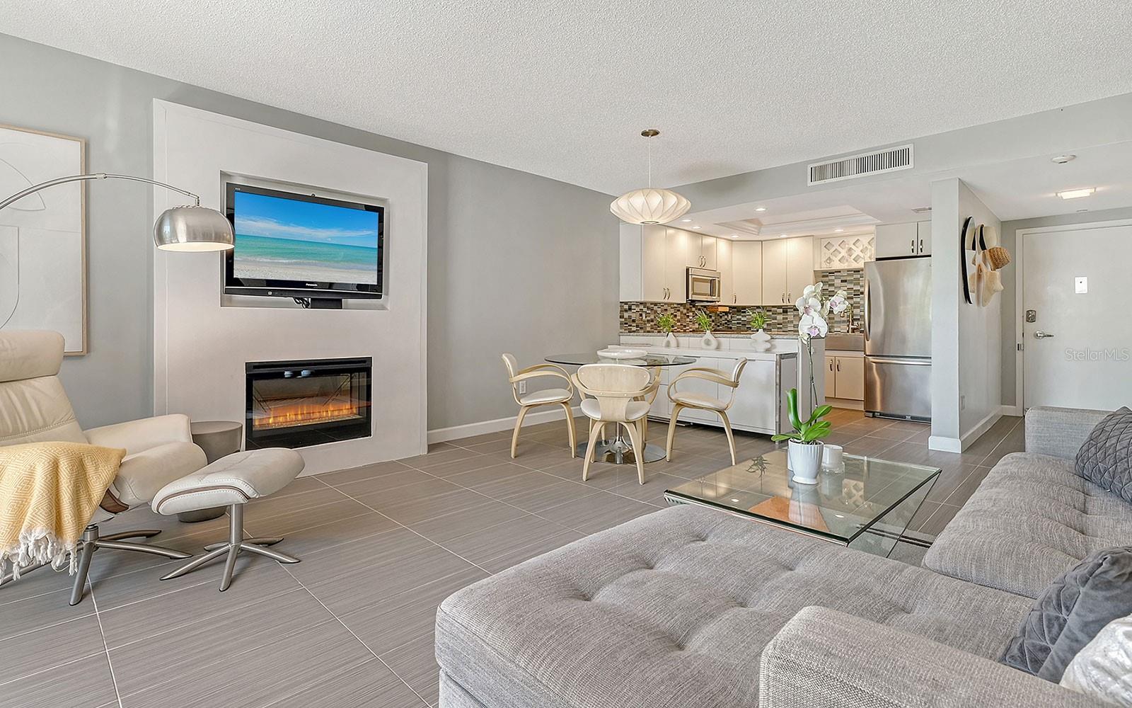 Image 14 of 50 For 1212 Benjamin Franklin Drive 305