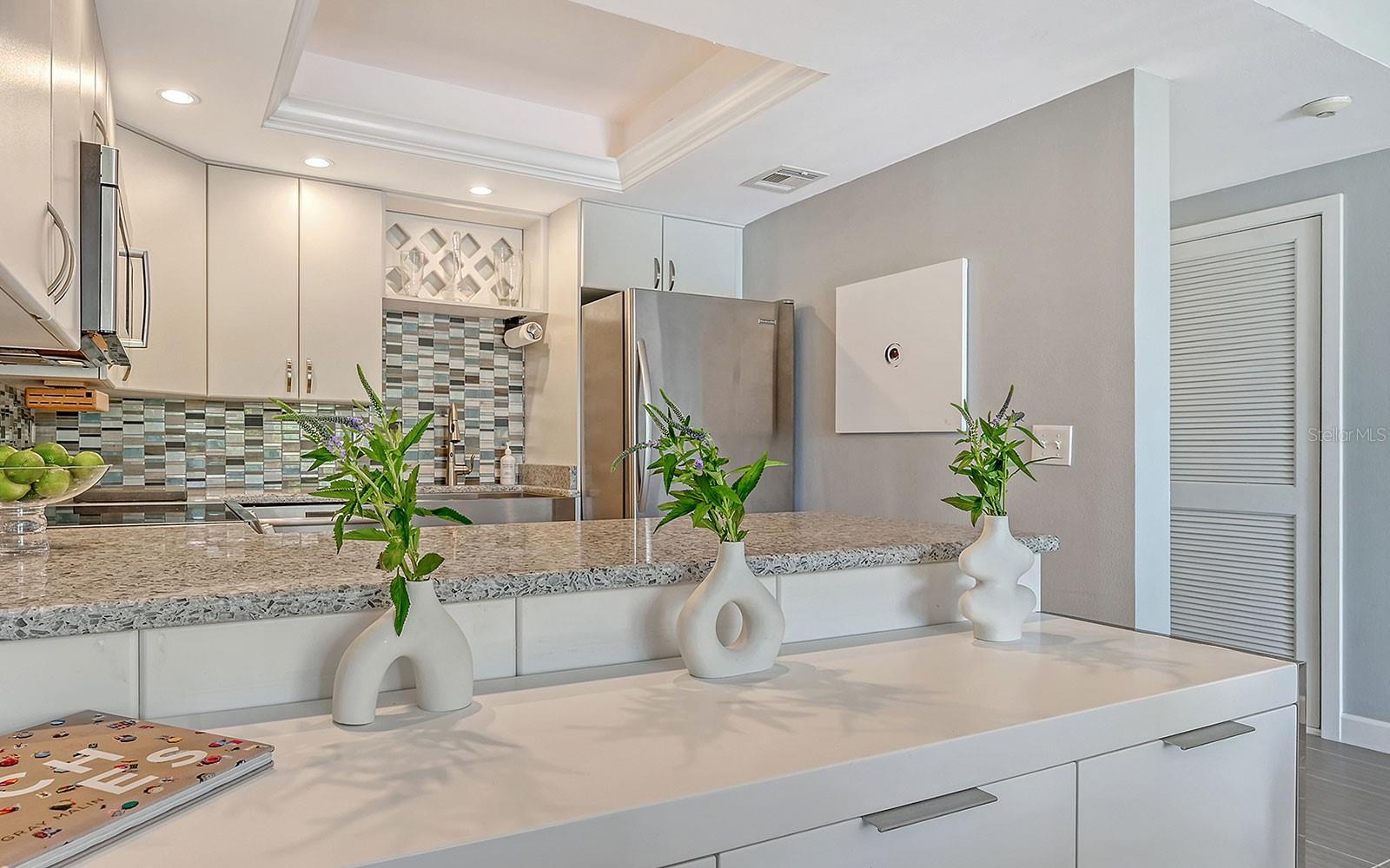 Image 16 of 50 For 1212 Benjamin Franklin Drive 305