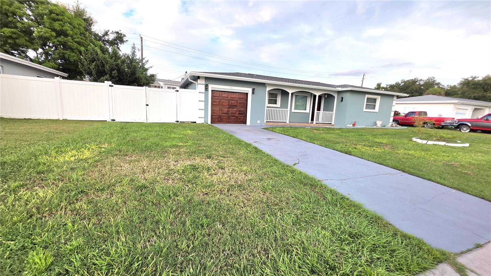 Image 19 of 21 For 904 Orlando Avenue