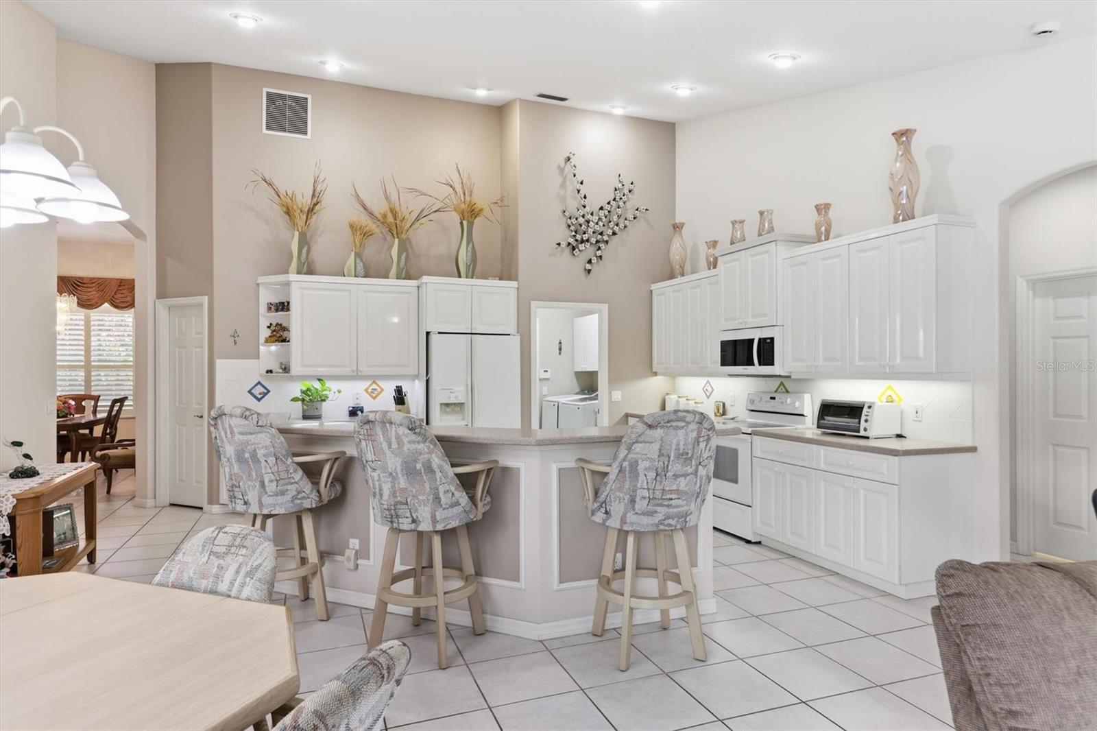 Image 11 of 36 For 5608 Eastwind Drive