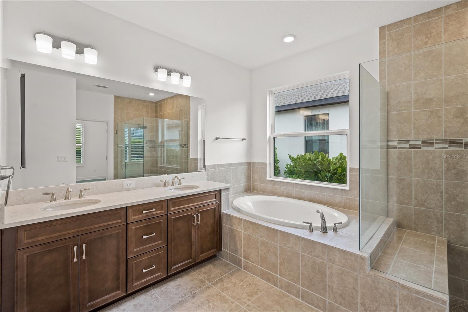 Image 24 of 46 For 16308 Mount Holly Drive