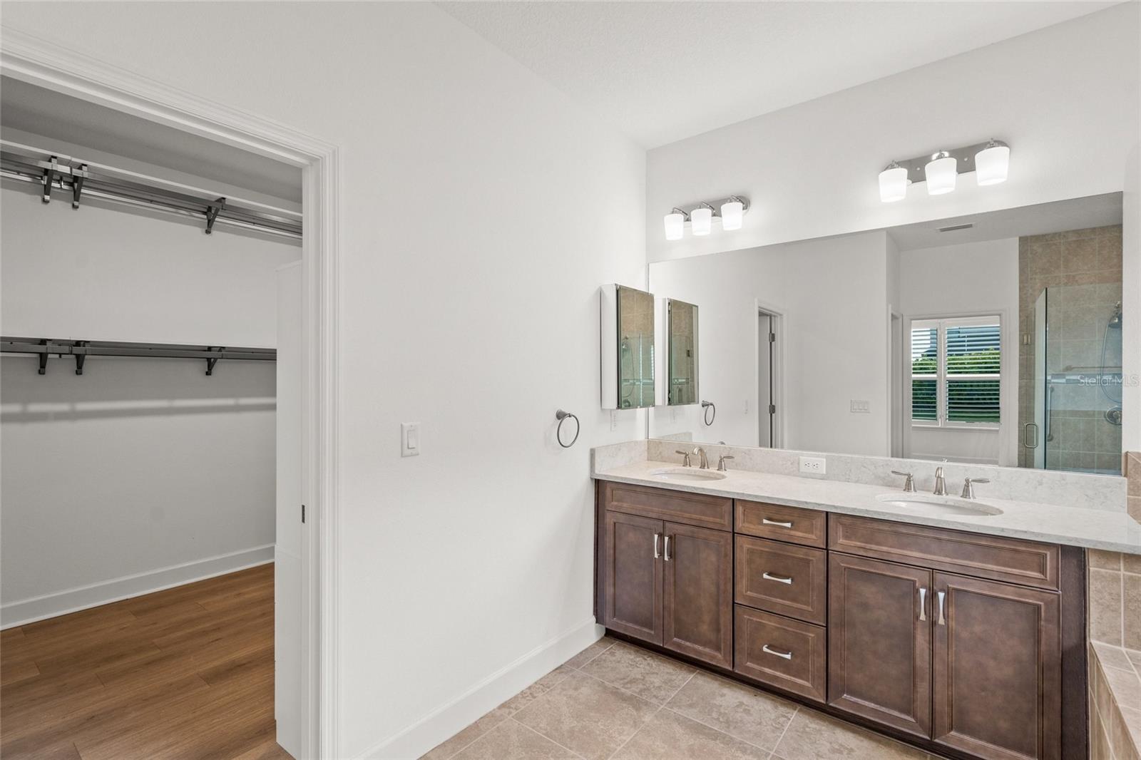 Image 25 of 46 For 16308 Mount Holly Drive