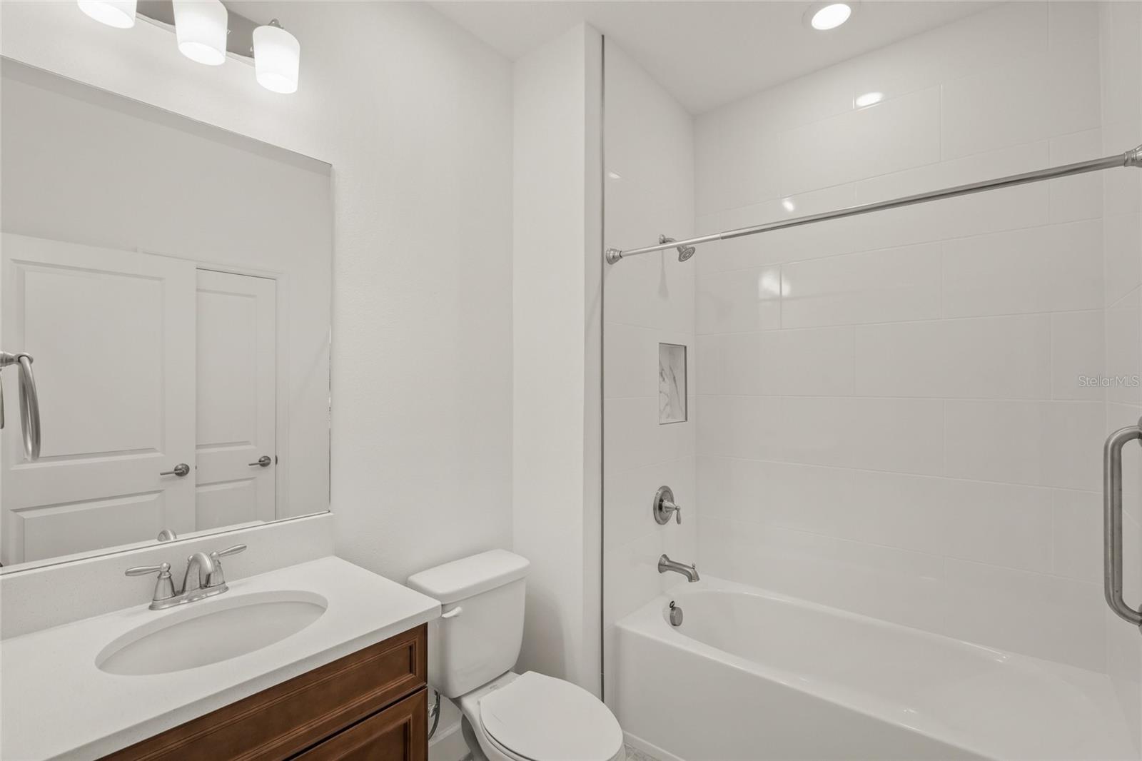 Image 32 of 46 For 16308 Mount Holly Drive