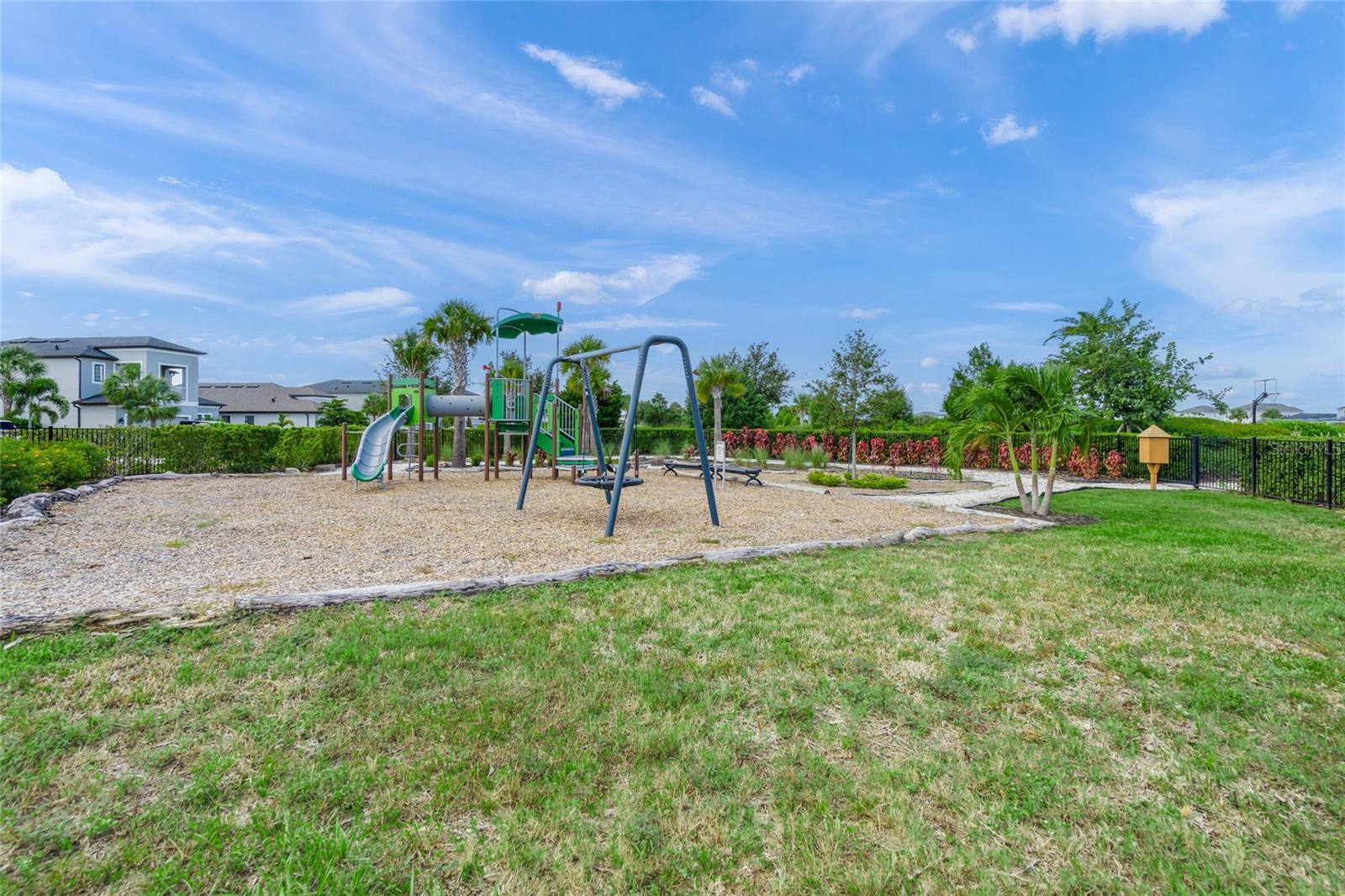 Image 44 of 46 For 16308 Mount Holly Drive