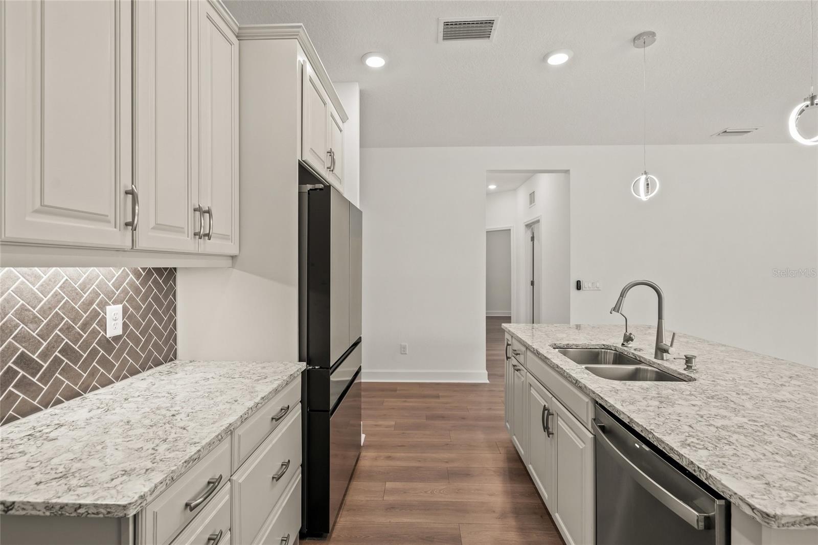 Image 9 of 46 For 16308 Mount Holly Drive
