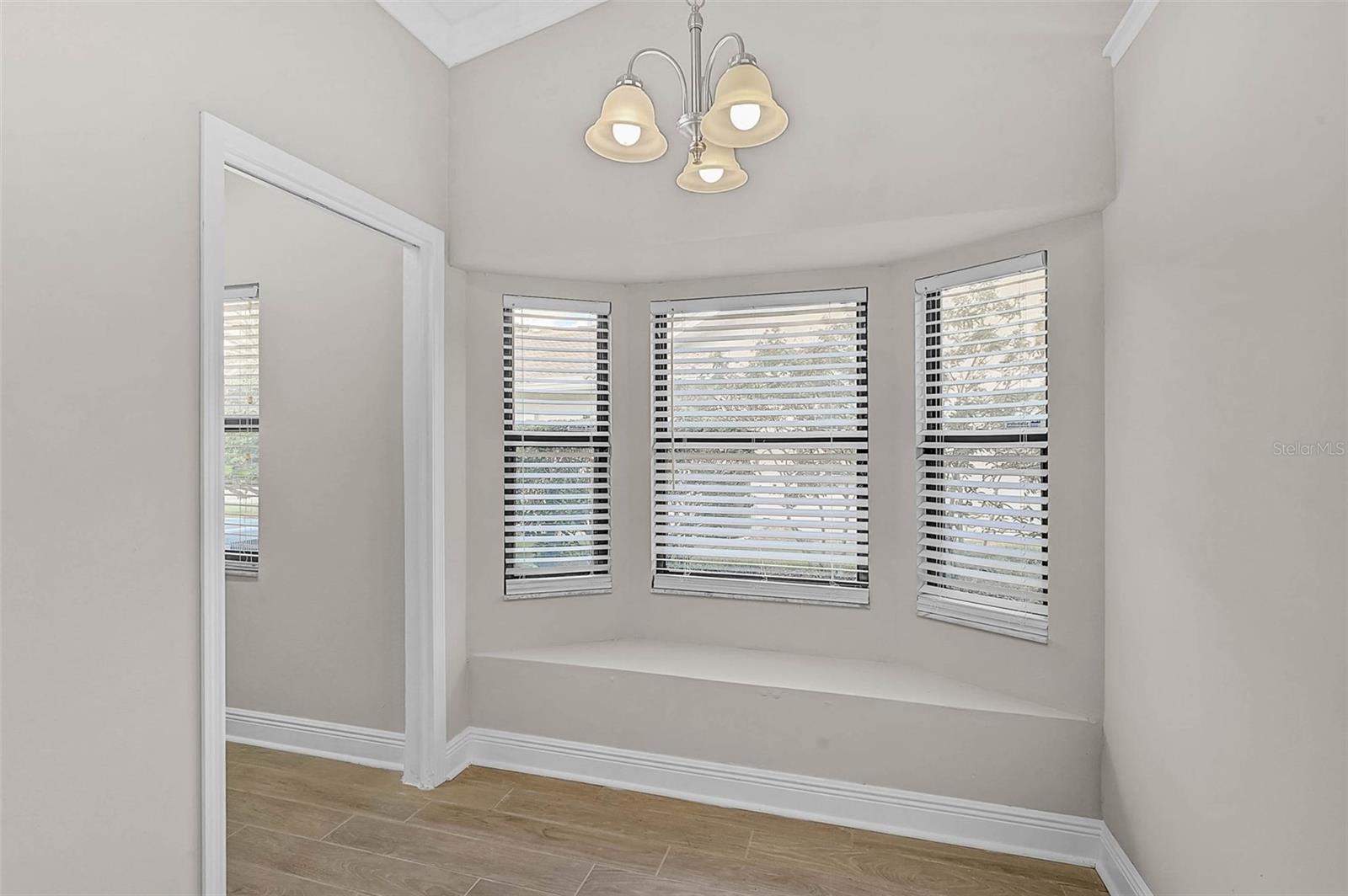 Image 10 of 30 For 6017 Marella Drive
