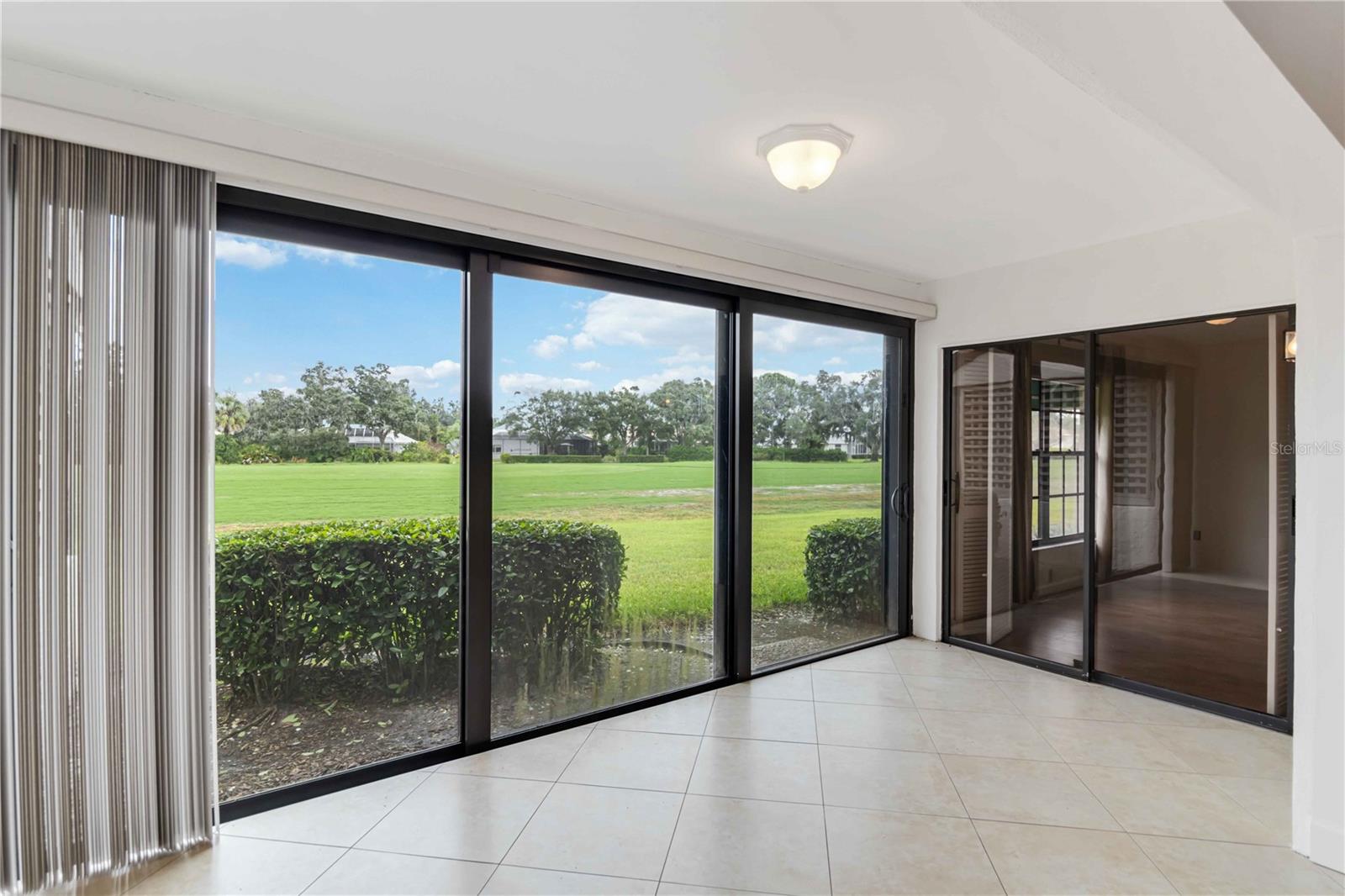 Image 10 of 60 For 6085 Clubside Drive