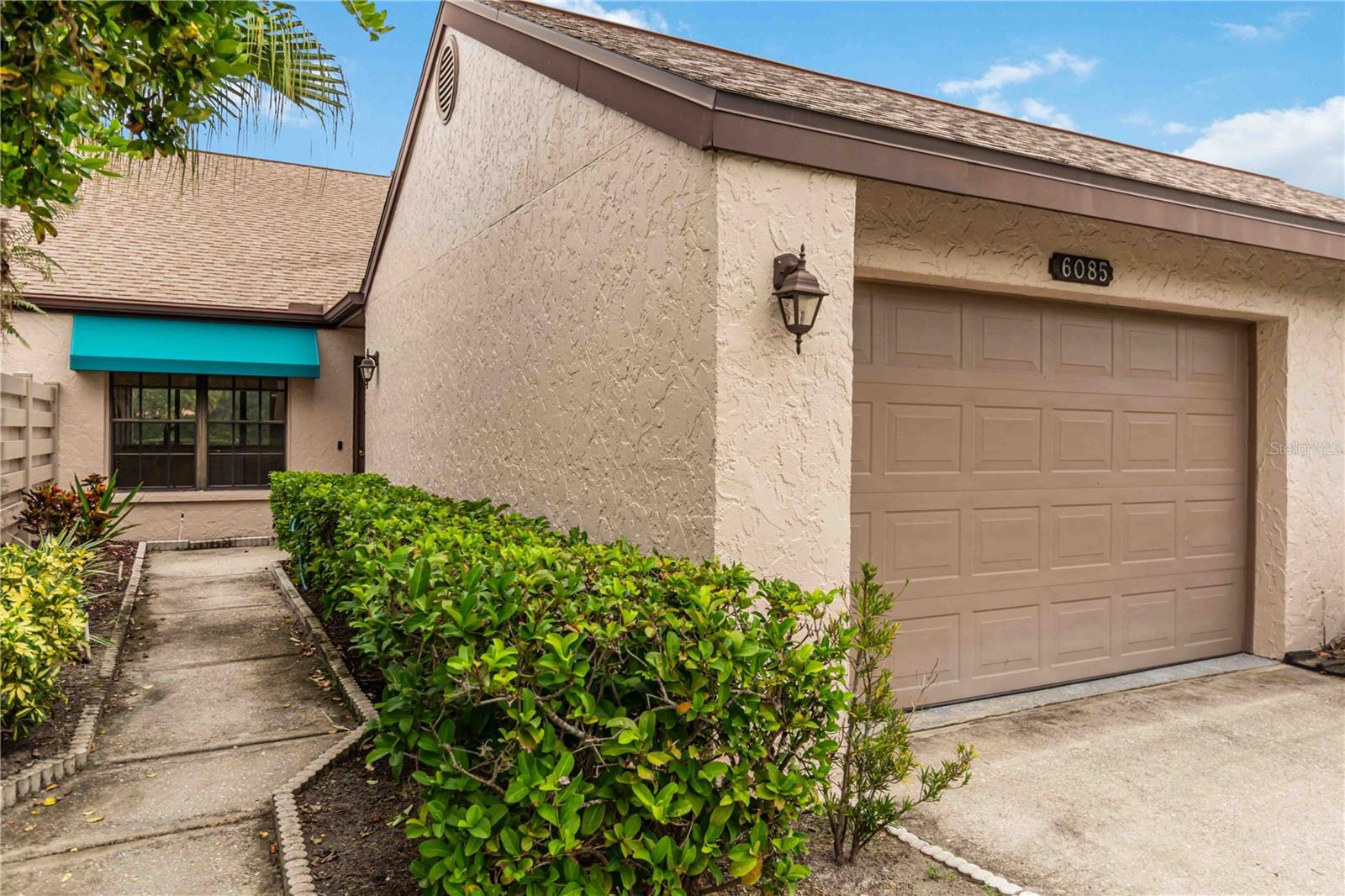 Image 2 of 60 For 6085 Clubside Drive