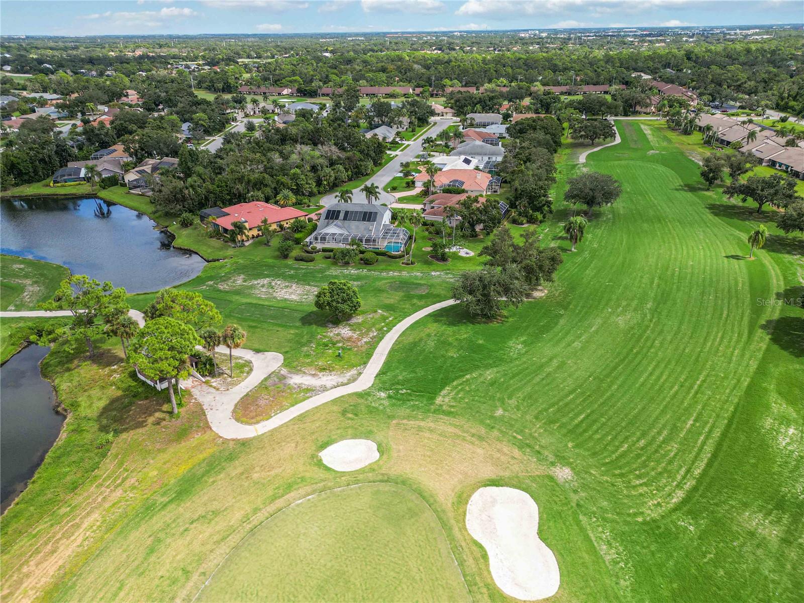 Image 41 of 60 For 6085 Clubside Drive