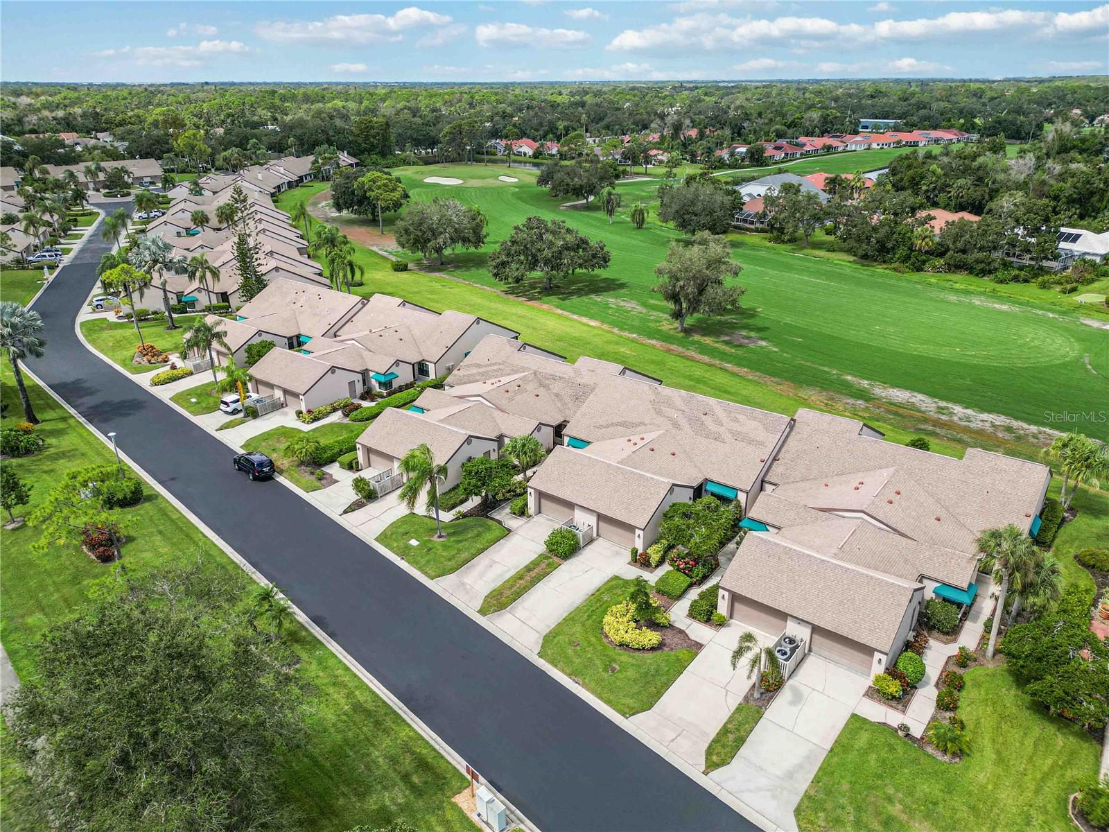 Image 42 of 60 For 6085 Clubside Drive