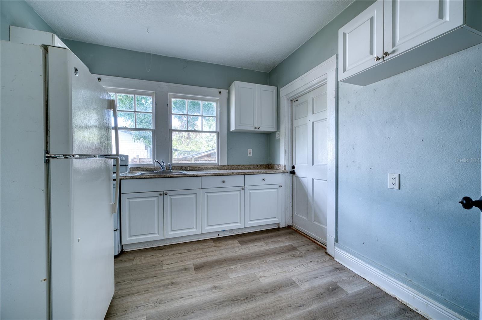 Image 24 of 29 For 1514 12th Avenue W
