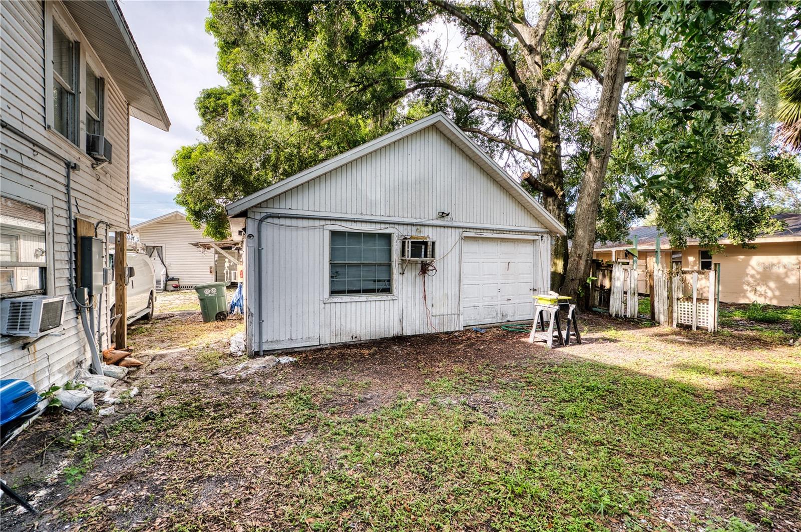 Image 8 of 29 For 1514 12th Avenue W