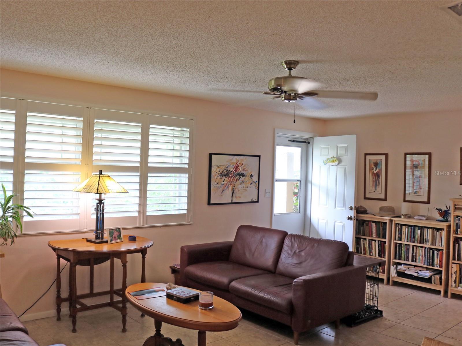 Image 4 of 15 For 506 Casas Bonitas Drive
