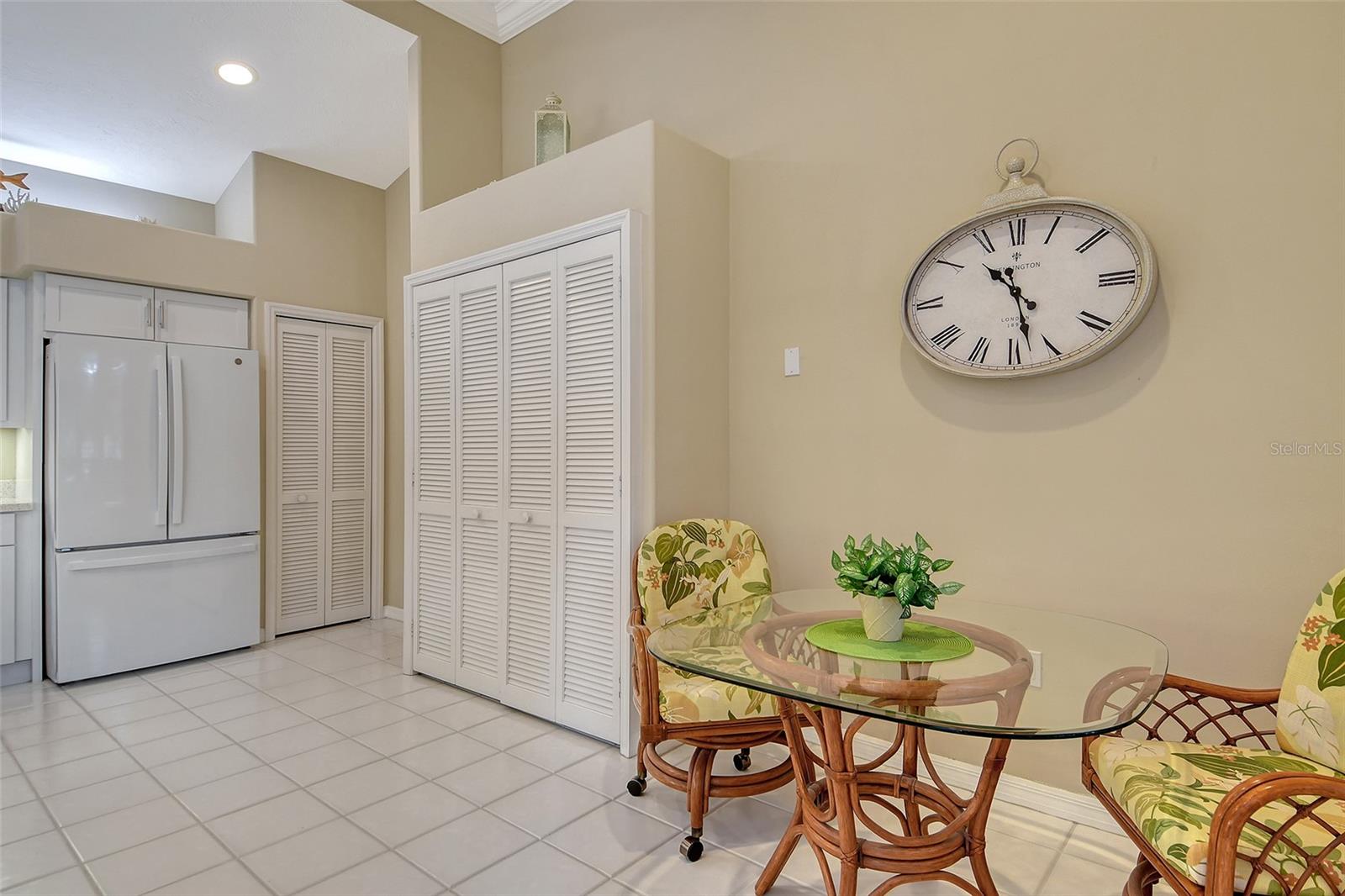Image 18 of 72 For 3770 Amapola Lane