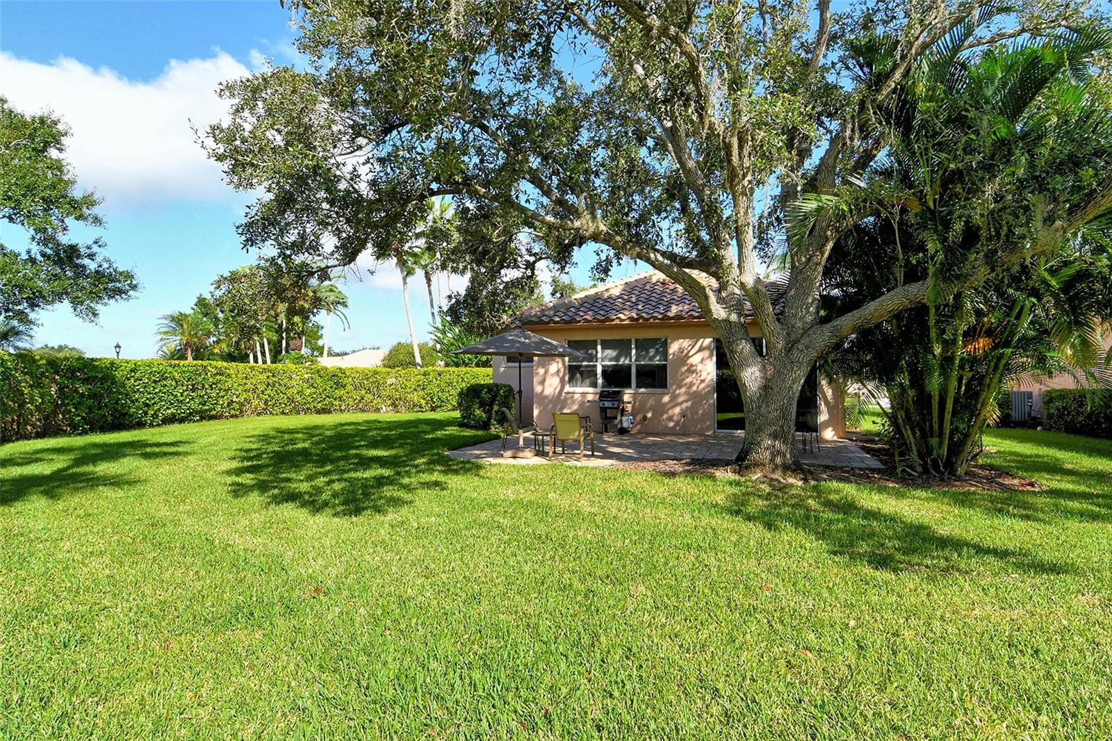 Image 40 of 72 For 3770 Amapola Lane