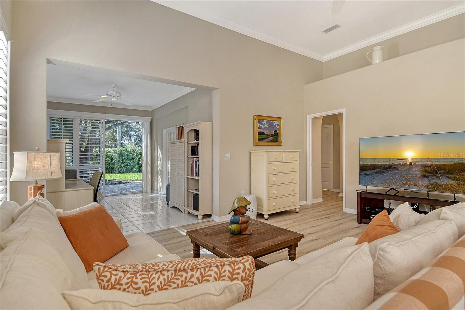 Image 8 of 72 For 3770 Amapola Lane