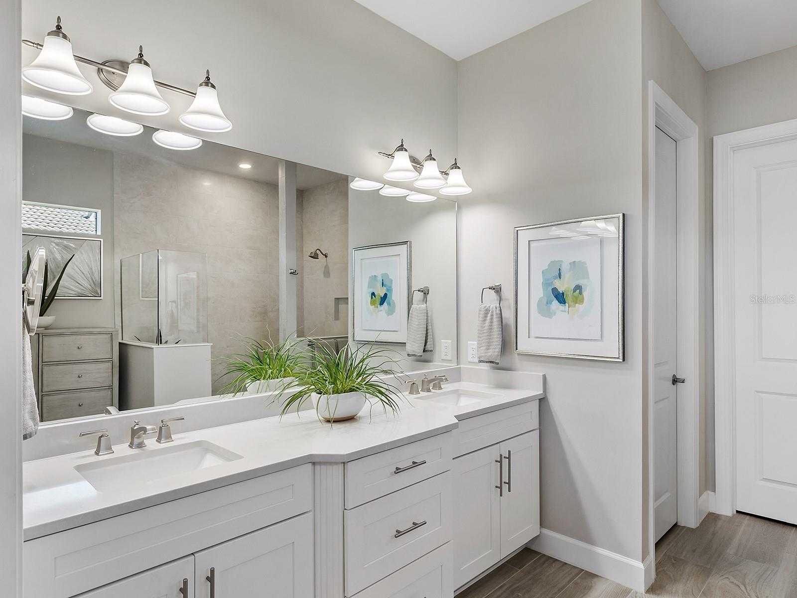 Image 40 of 92 For 17807 Eastbrook Terrace