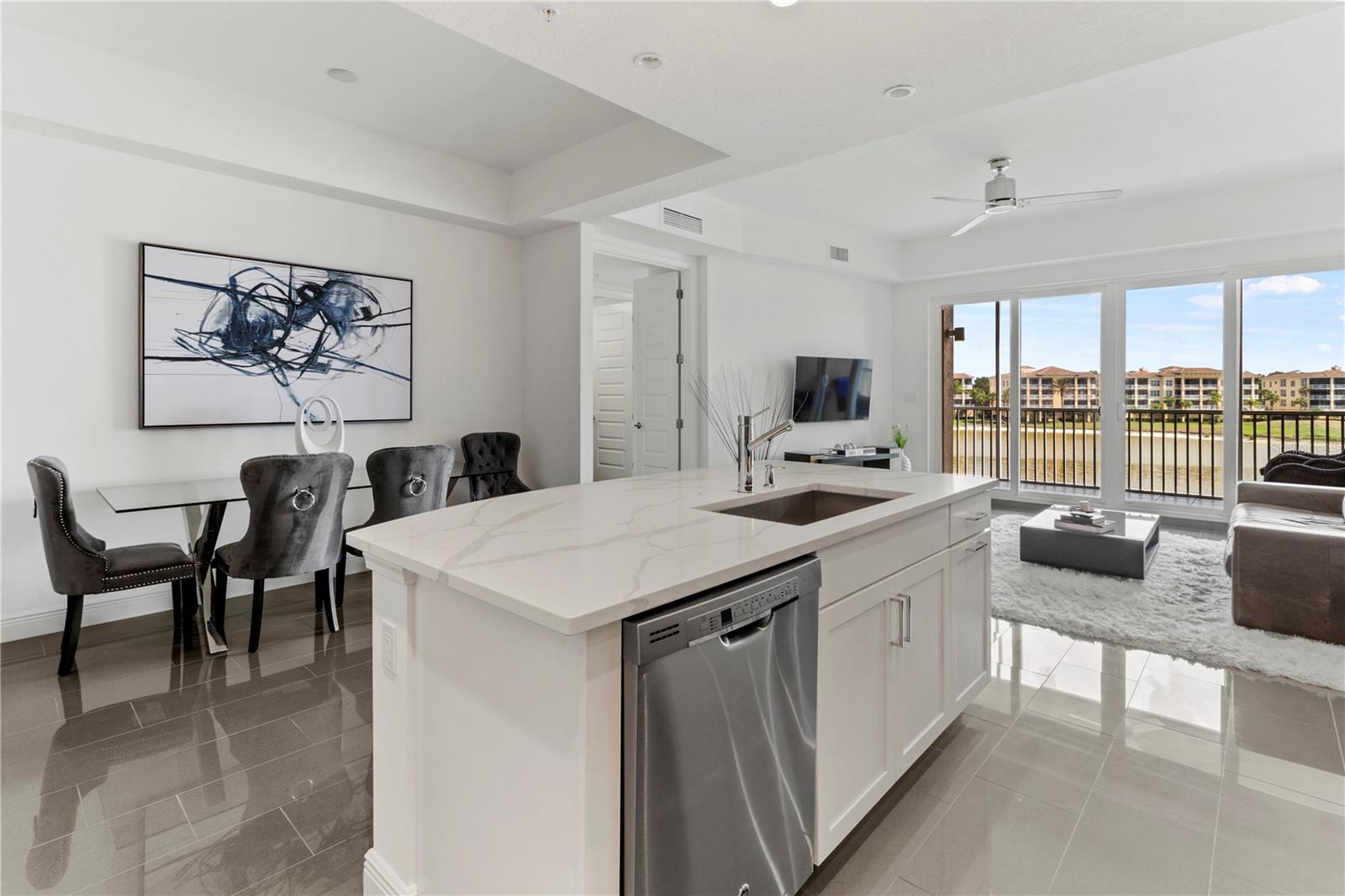 Image 14 of 42 For 10520 Boardwalk Loop 302