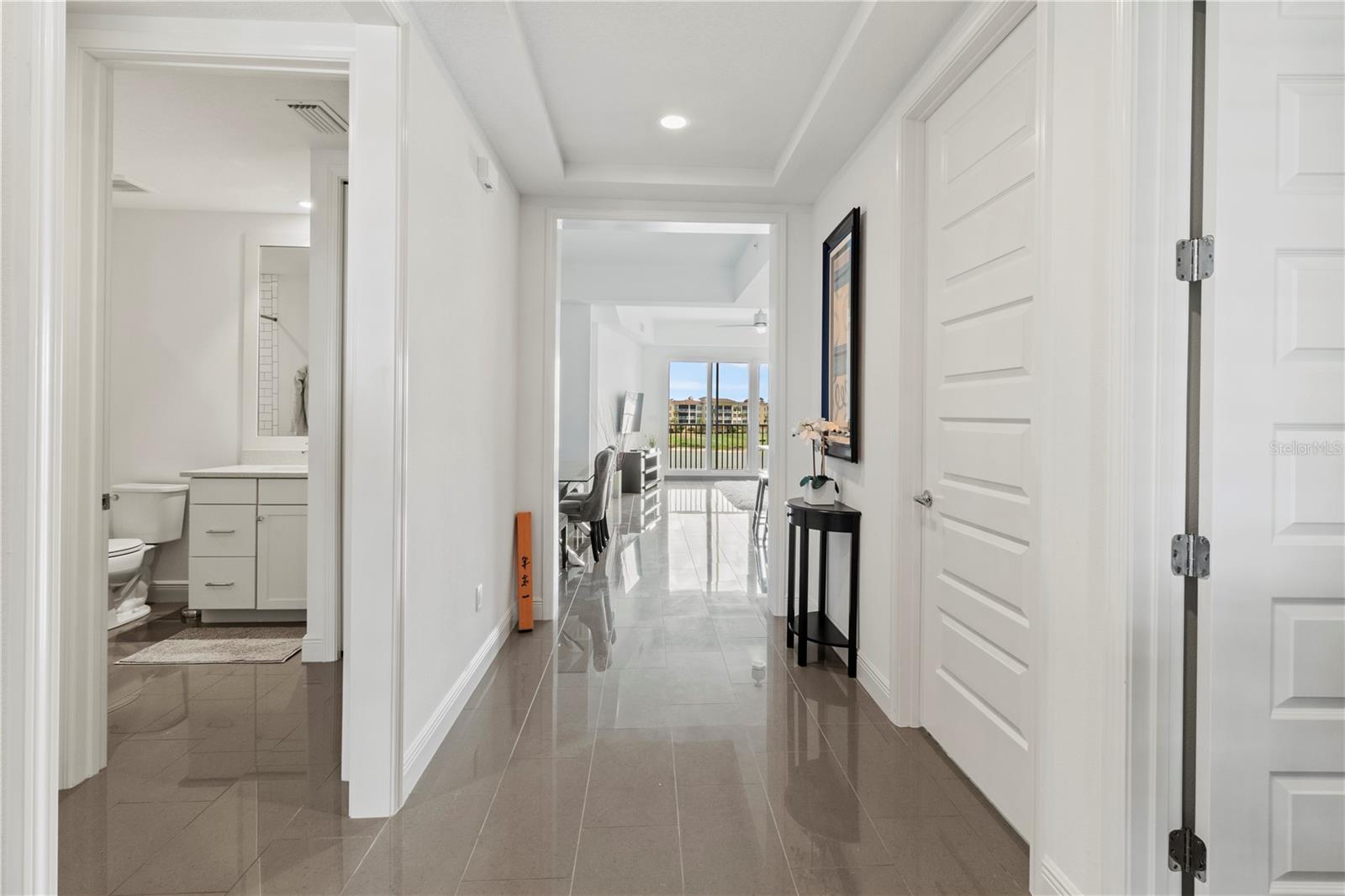 Image 3 of 42 For 10520 Boardwalk Loop 302