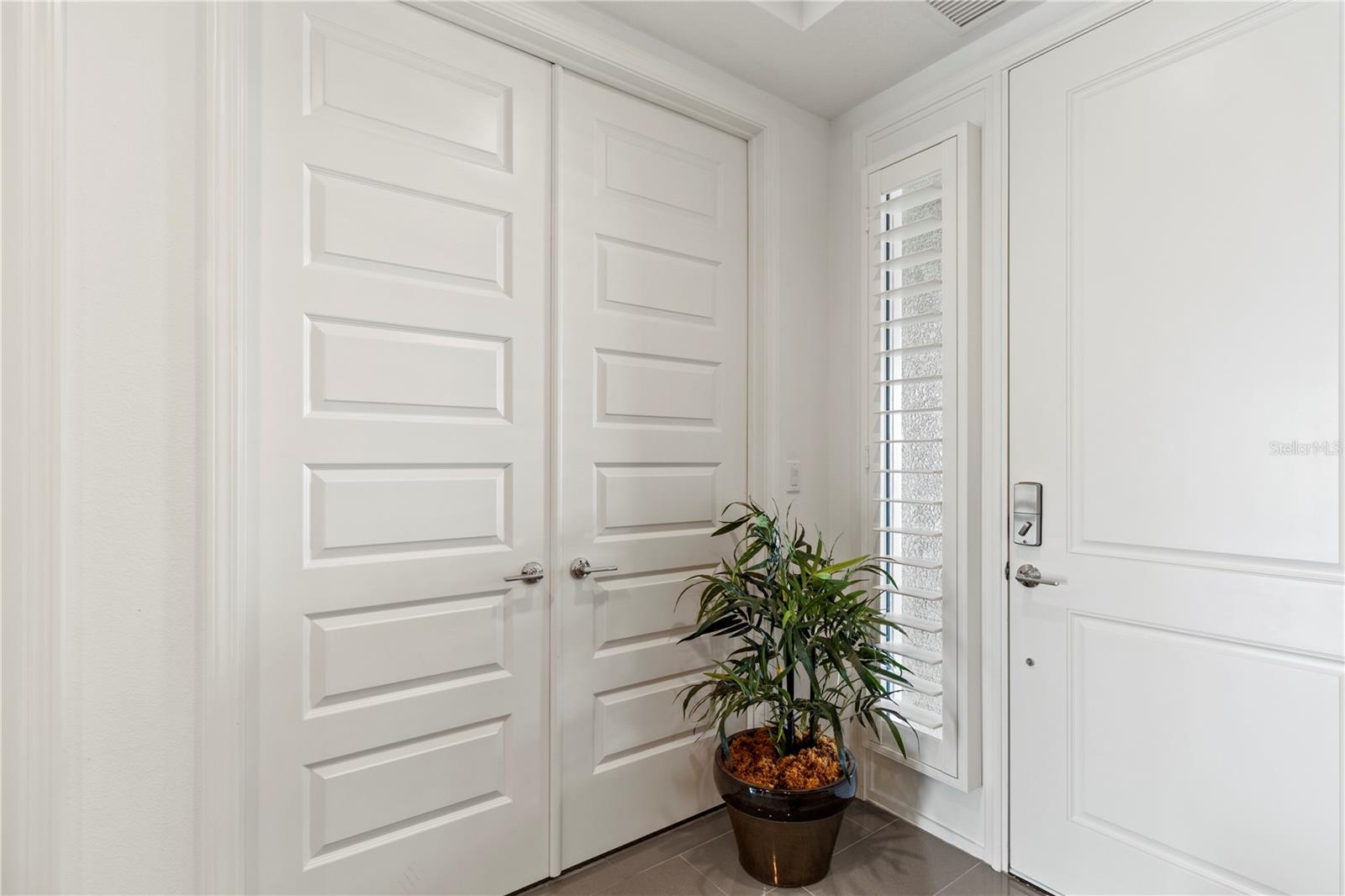 Image 30 of 42 For 10520 Boardwalk Loop 302