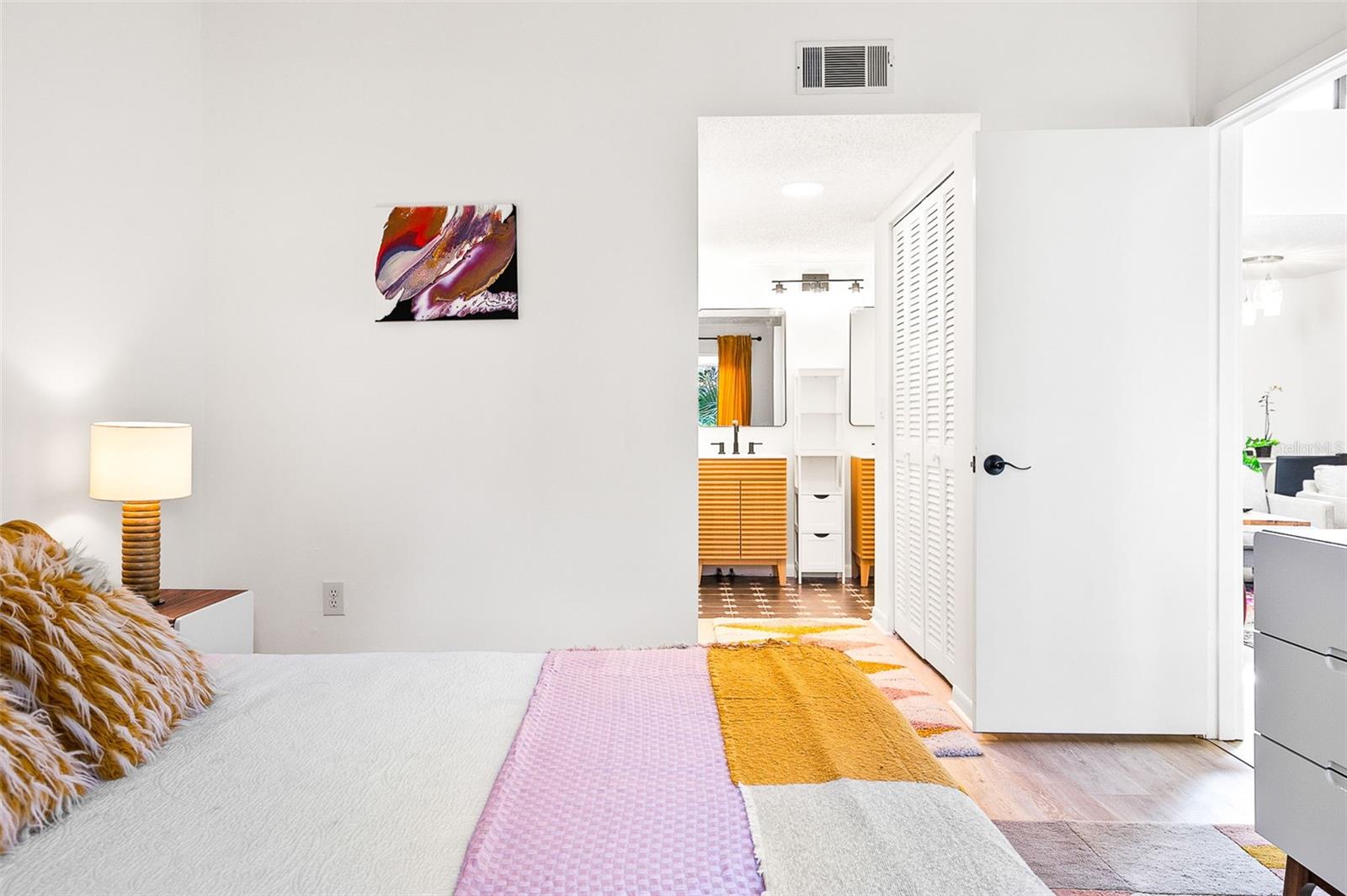 Image 21 of 75 For 1508 Pelican Cove Road 230