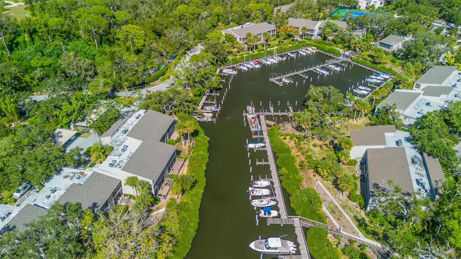 Image 41 of 75 For 1508 Pelican Cove Road 230