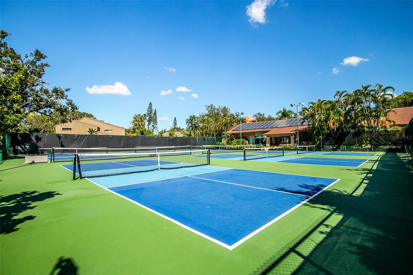 Image 56 of 75 For 1508 Pelican Cove Road 230