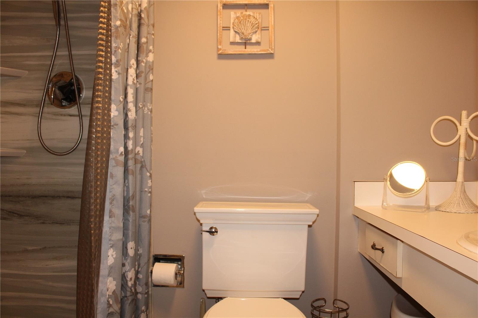 Image 25 of 45 For 4460 Ironwood Circle 501a