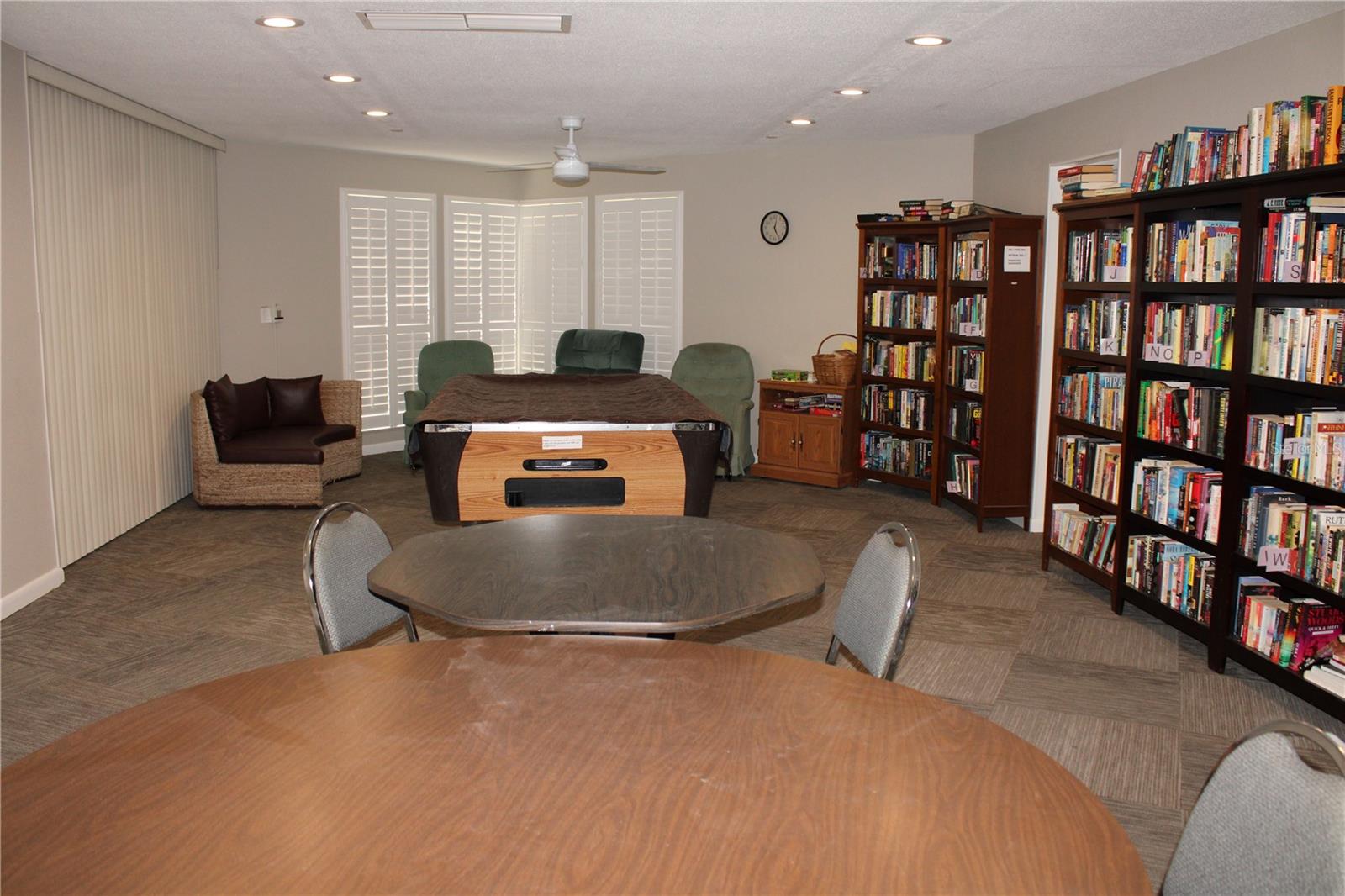 Image 37 of 45 For 4460 Ironwood Circle 501a