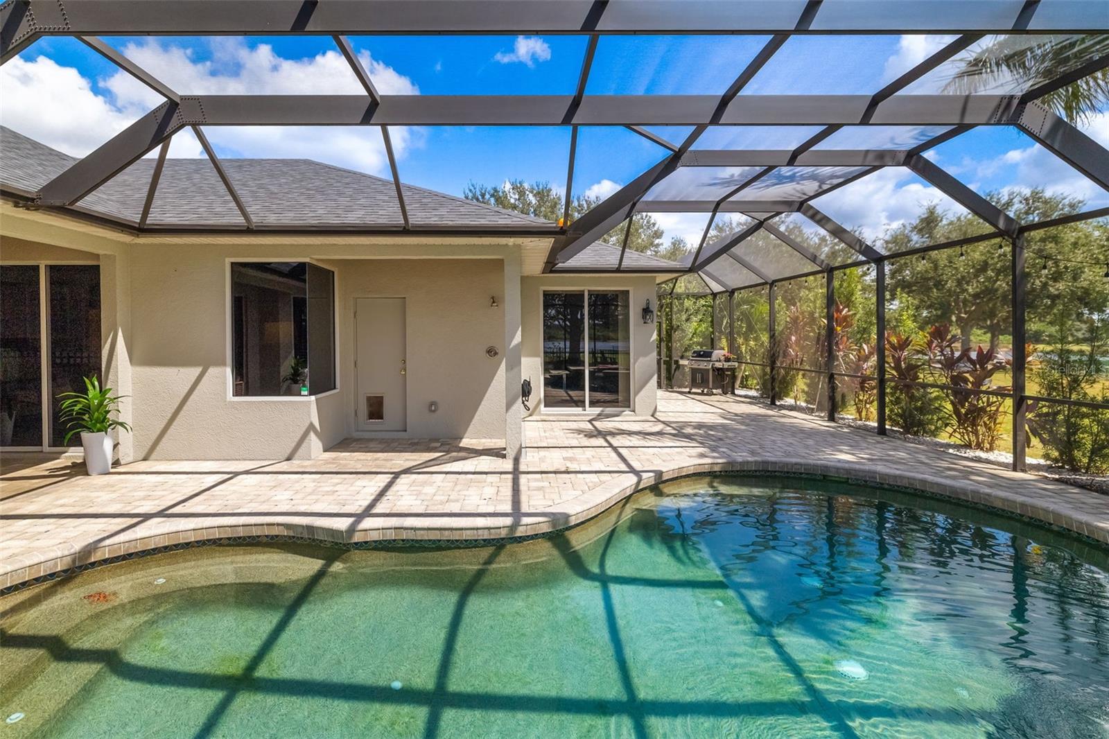 Image 40 of 64 For 12428 Aster Avenue