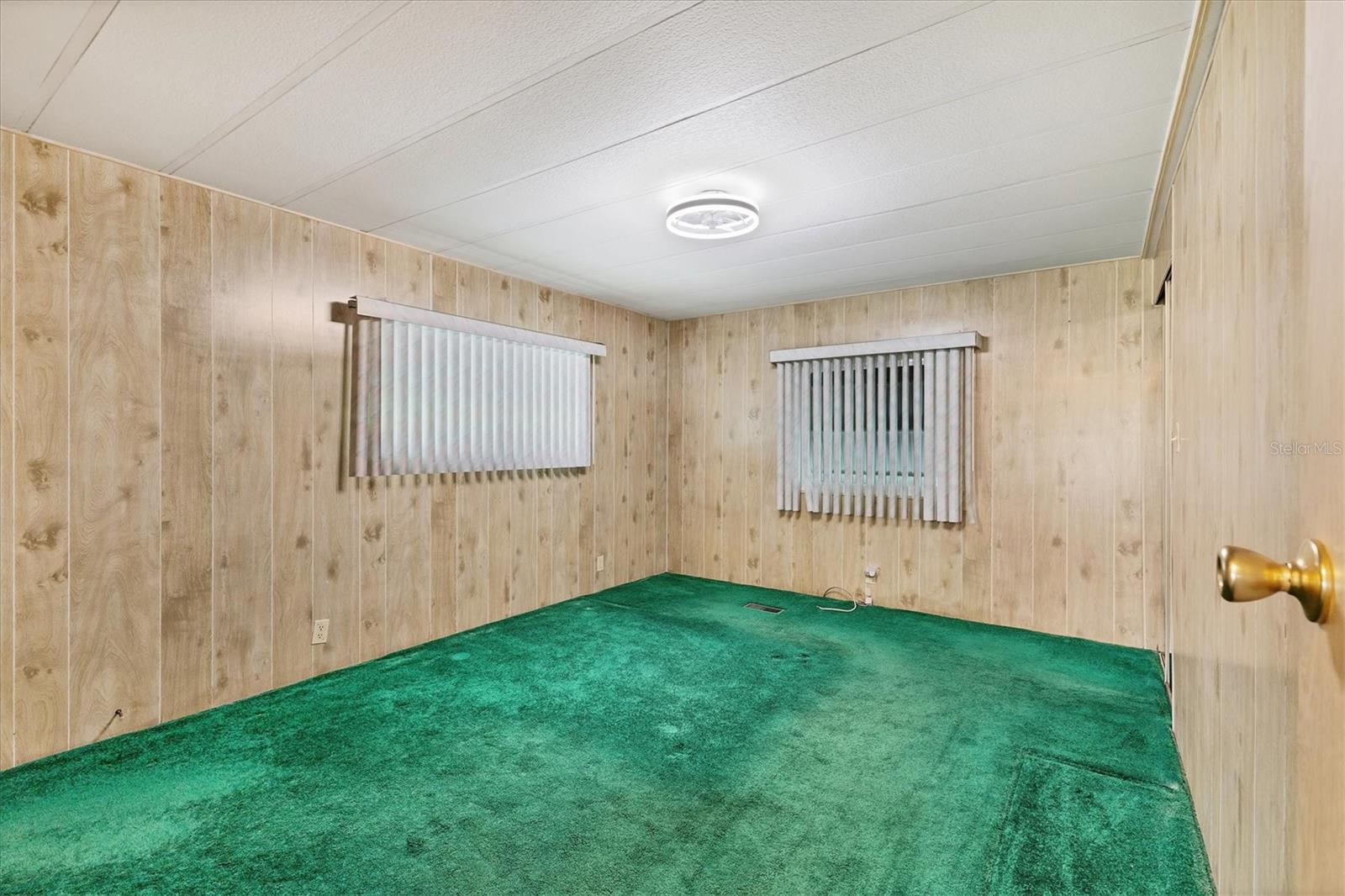 Image 13 of 40 For 4508 14th Street E