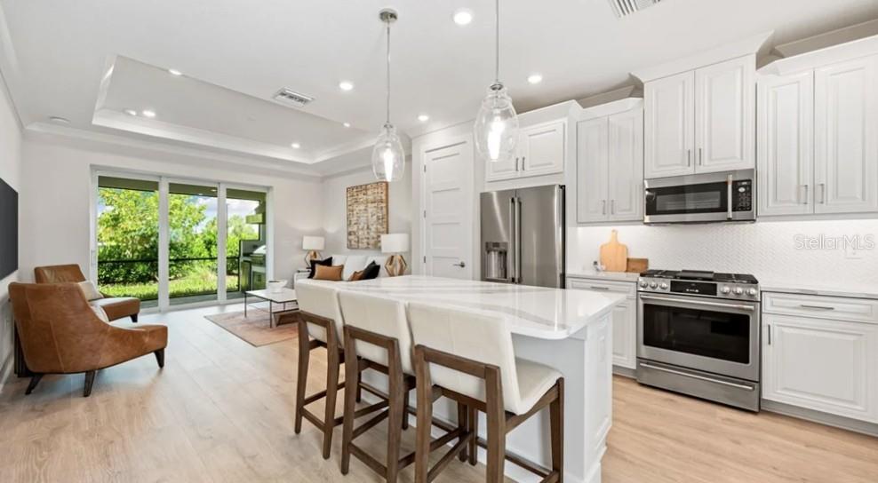 Image 7 of 51 For 4054 Santa Caterina Boulevard 9101