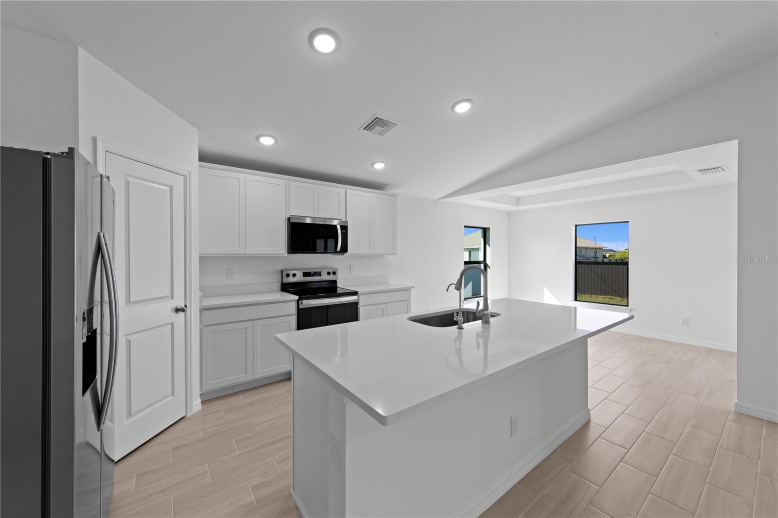 Image 6 of 13 For 6305 Shaw Street