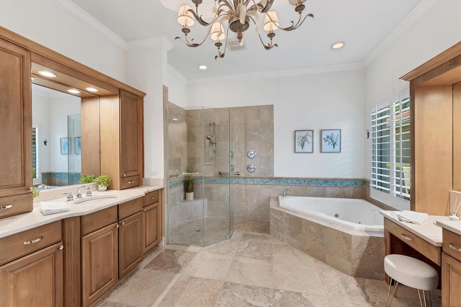 Image 36 of 94 For 805 Riviera Dunes Way
