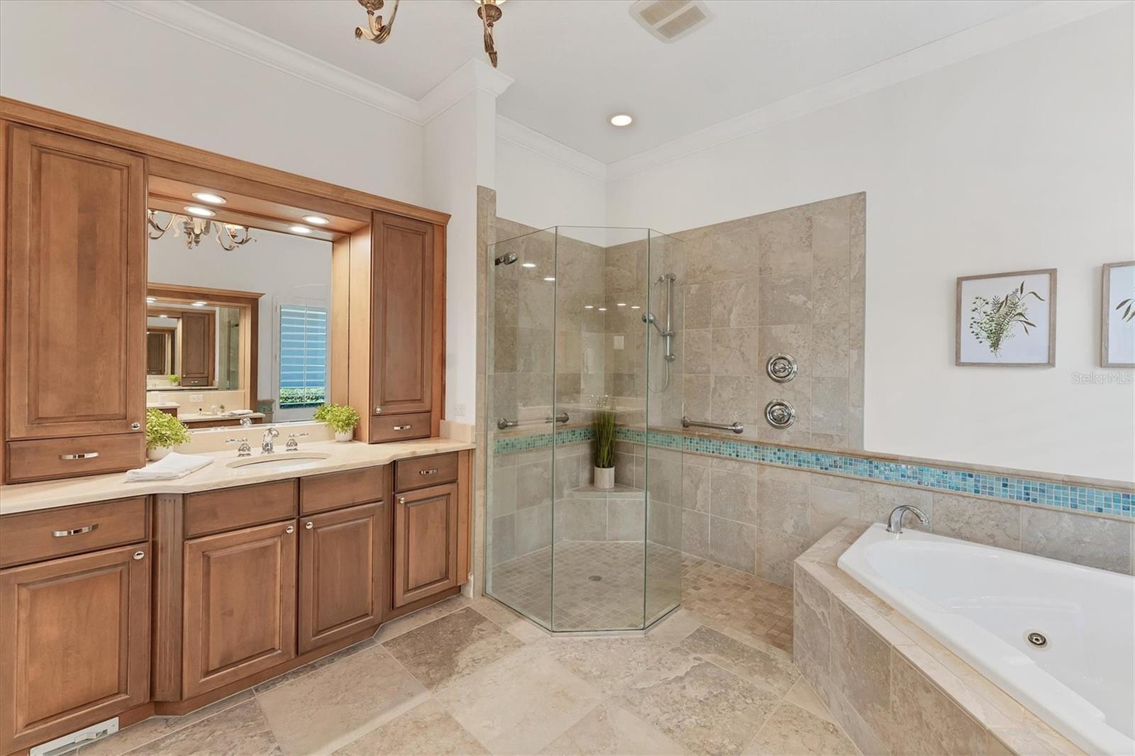 Image 38 of 94 For 805 Riviera Dunes Way