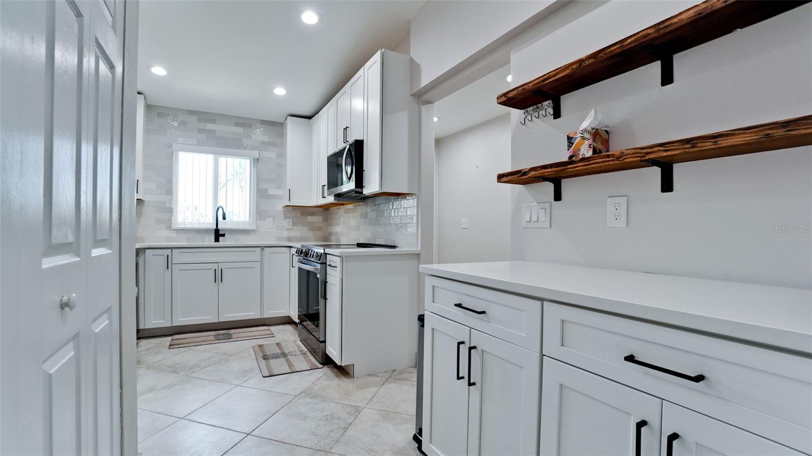 Image 12 of 33 For 1211 56th Street W