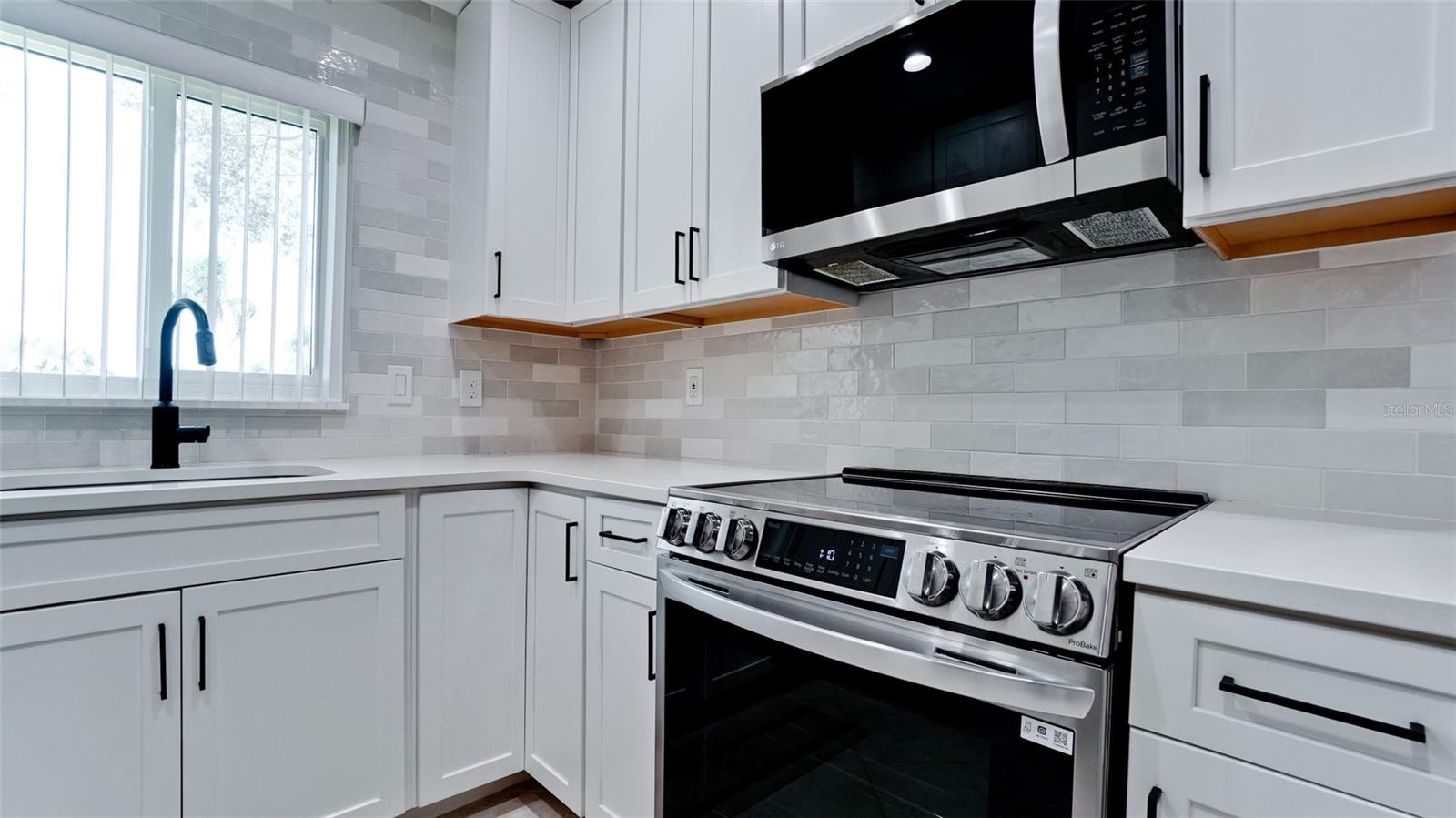 Image 14 of 33 For 1211 56th Street W