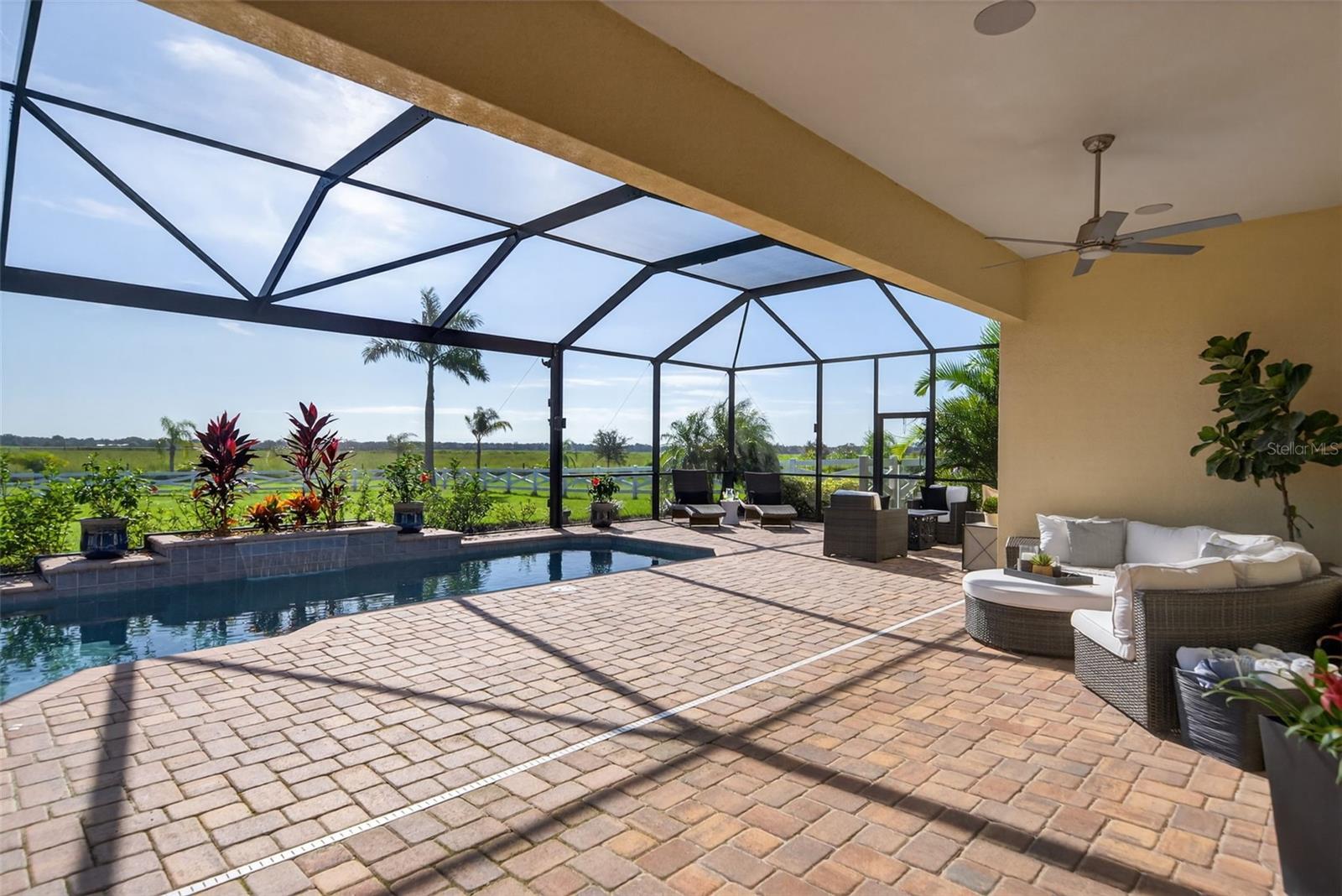 Image 72 of 81 For 3487 Recurve Circle