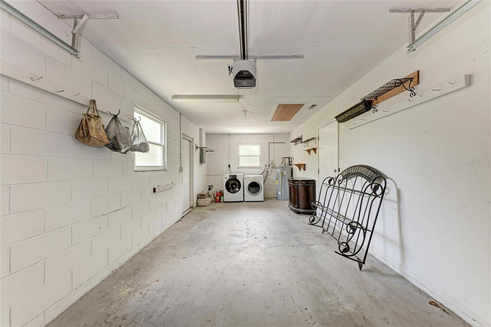 Image 23 of 34 For 6520 3rd Avenue Ne