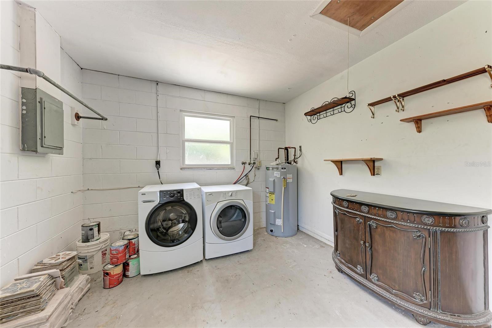 Image 24 of 34 For 6520 3rd Avenue Ne