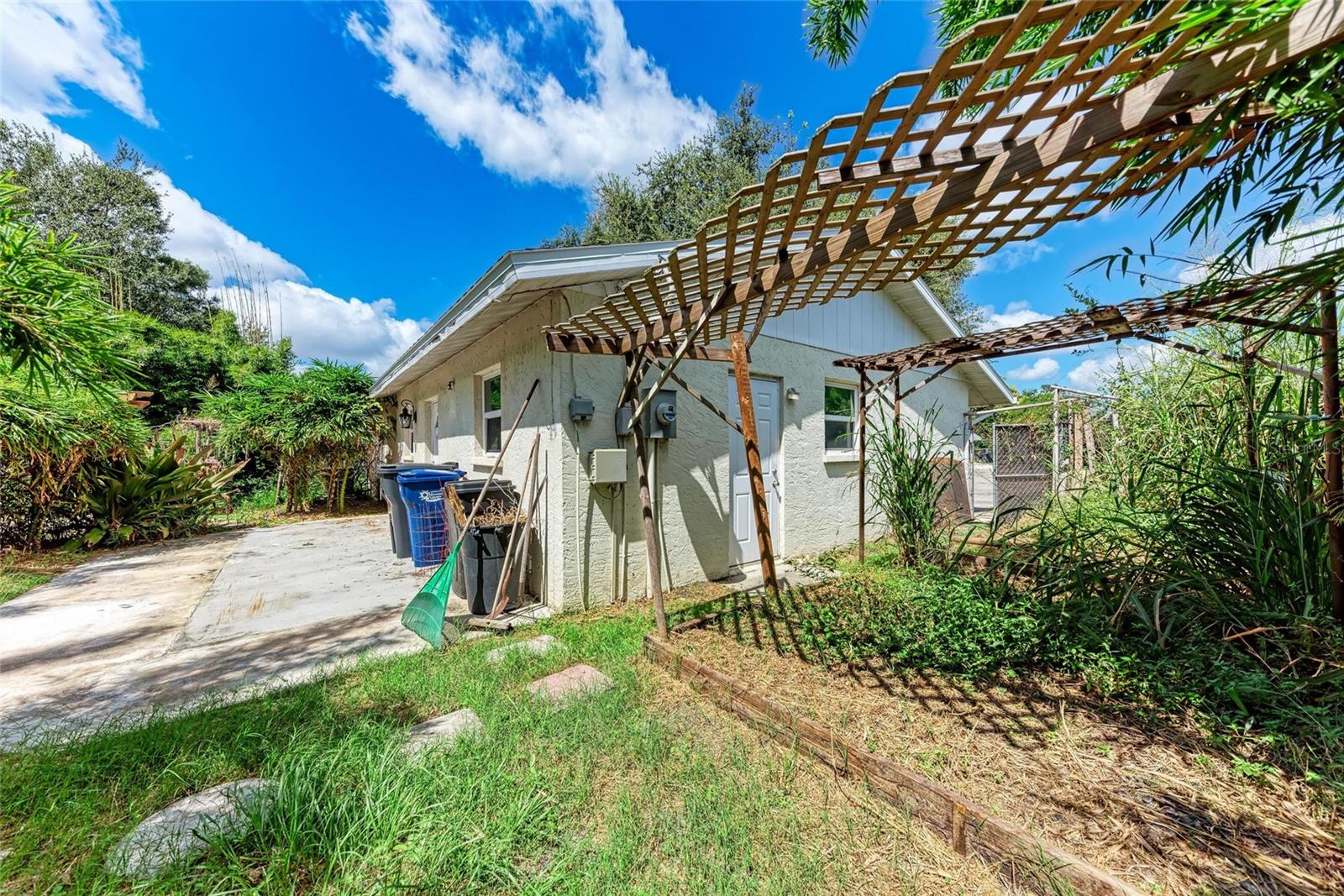 Image 25 of 34 For 6520 3rd Avenue Ne