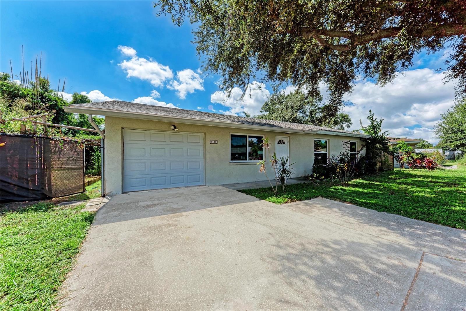 Image 31 of 34 For 6520 3rd Avenue Ne