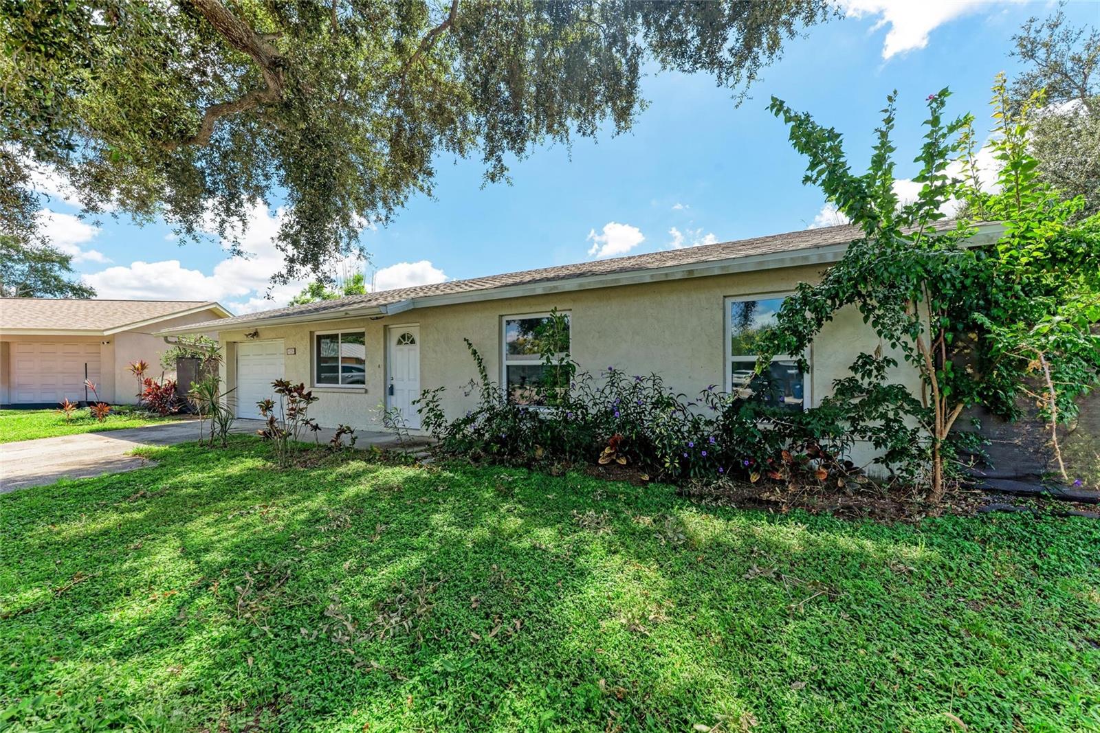 Image 32 of 34 For 6520 3rd Avenue Ne