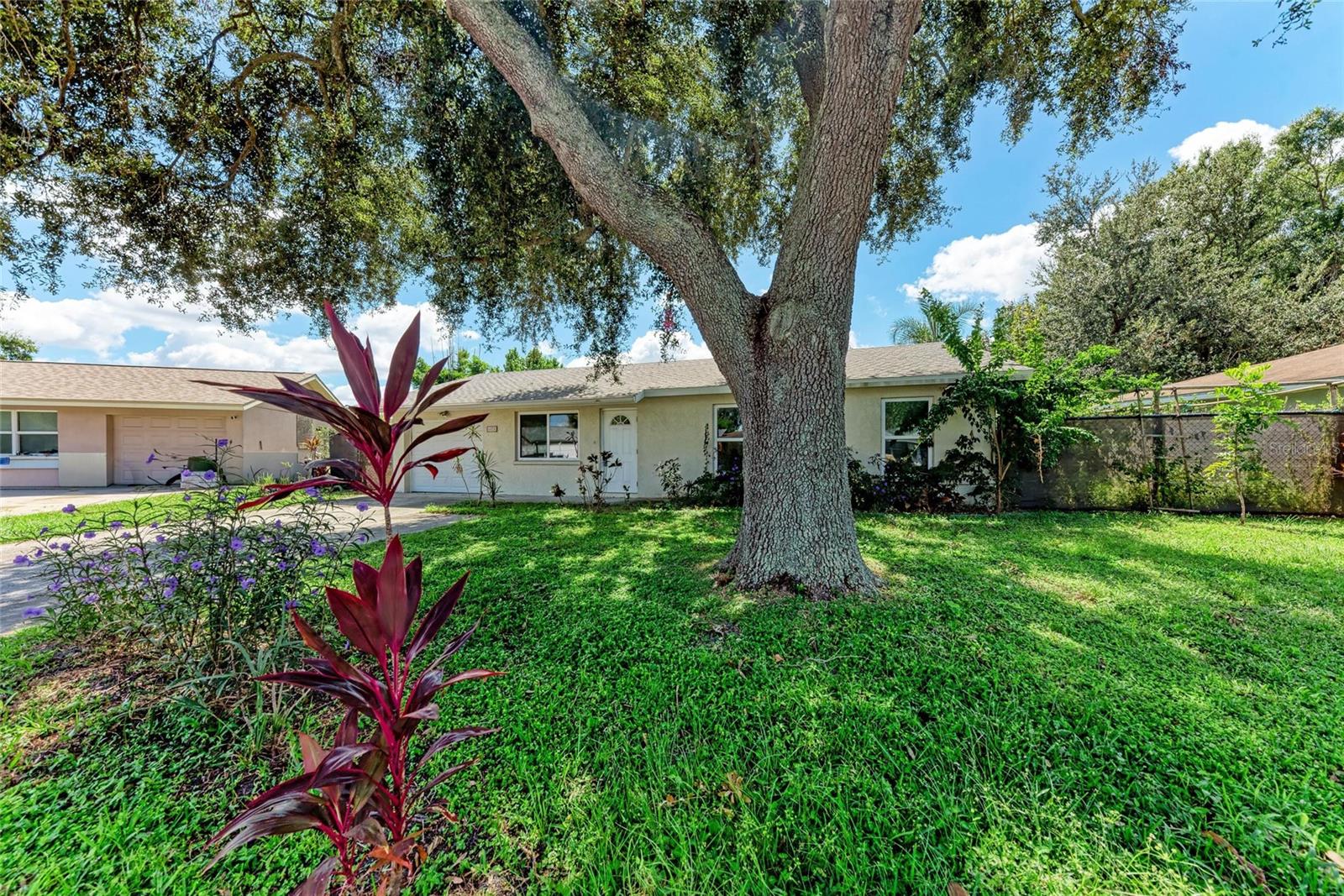 Image 33 of 34 For 6520 3rd Avenue Ne