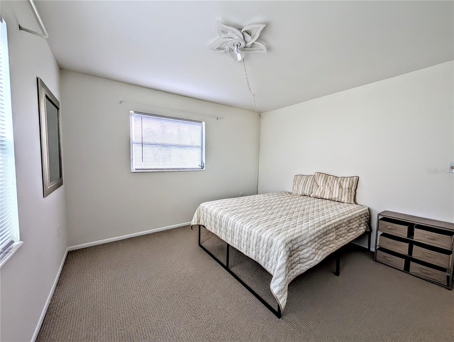 Image 14 of 23 For 5855 Palm Lane B21